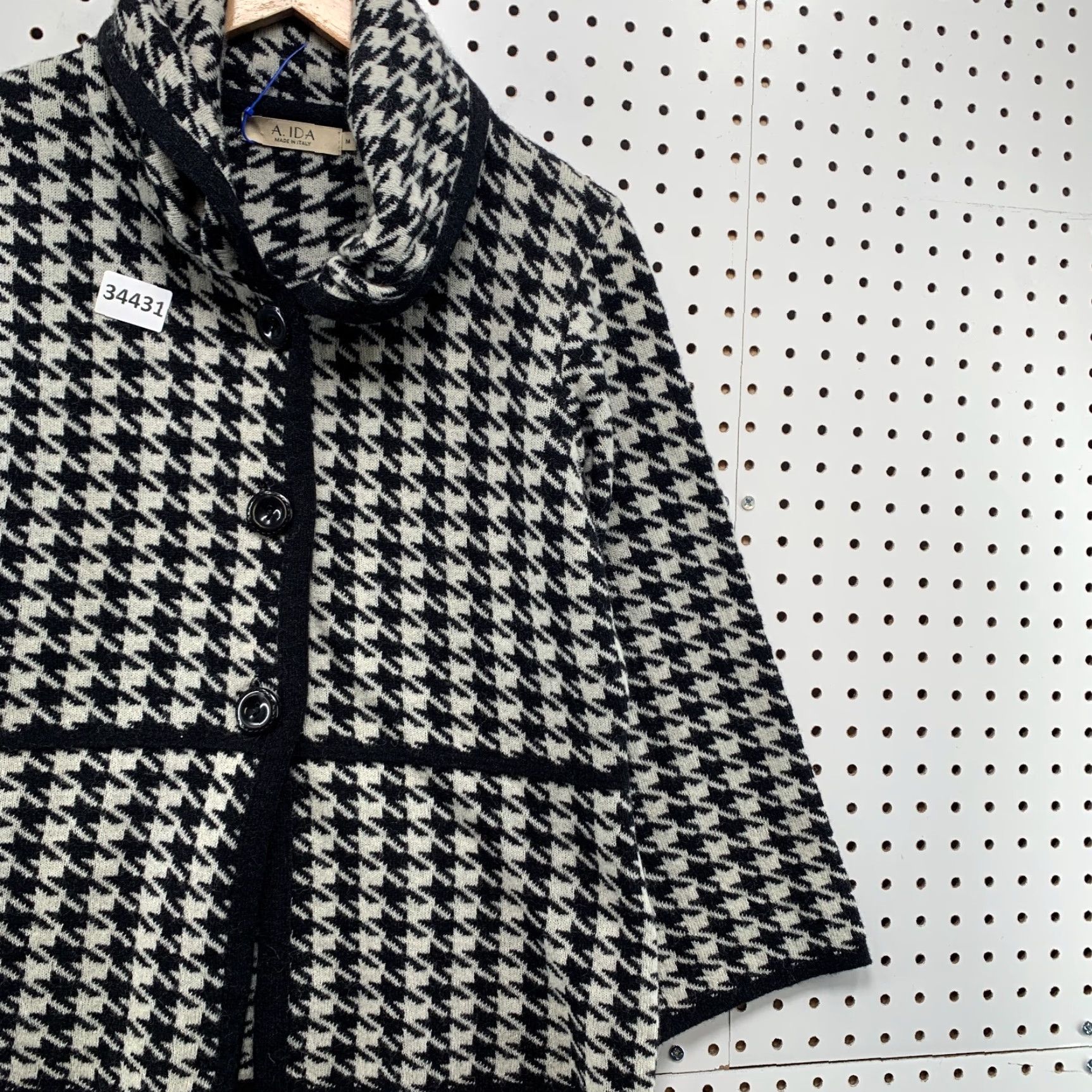 Vintage VINTAGE A IDA Italy Houndstooth Wool Blend Jacket Womens M White Black Adult Jacket Medium White Black Womens Size M / US 6-8 / IT 42-44 - 3 Thumbnail