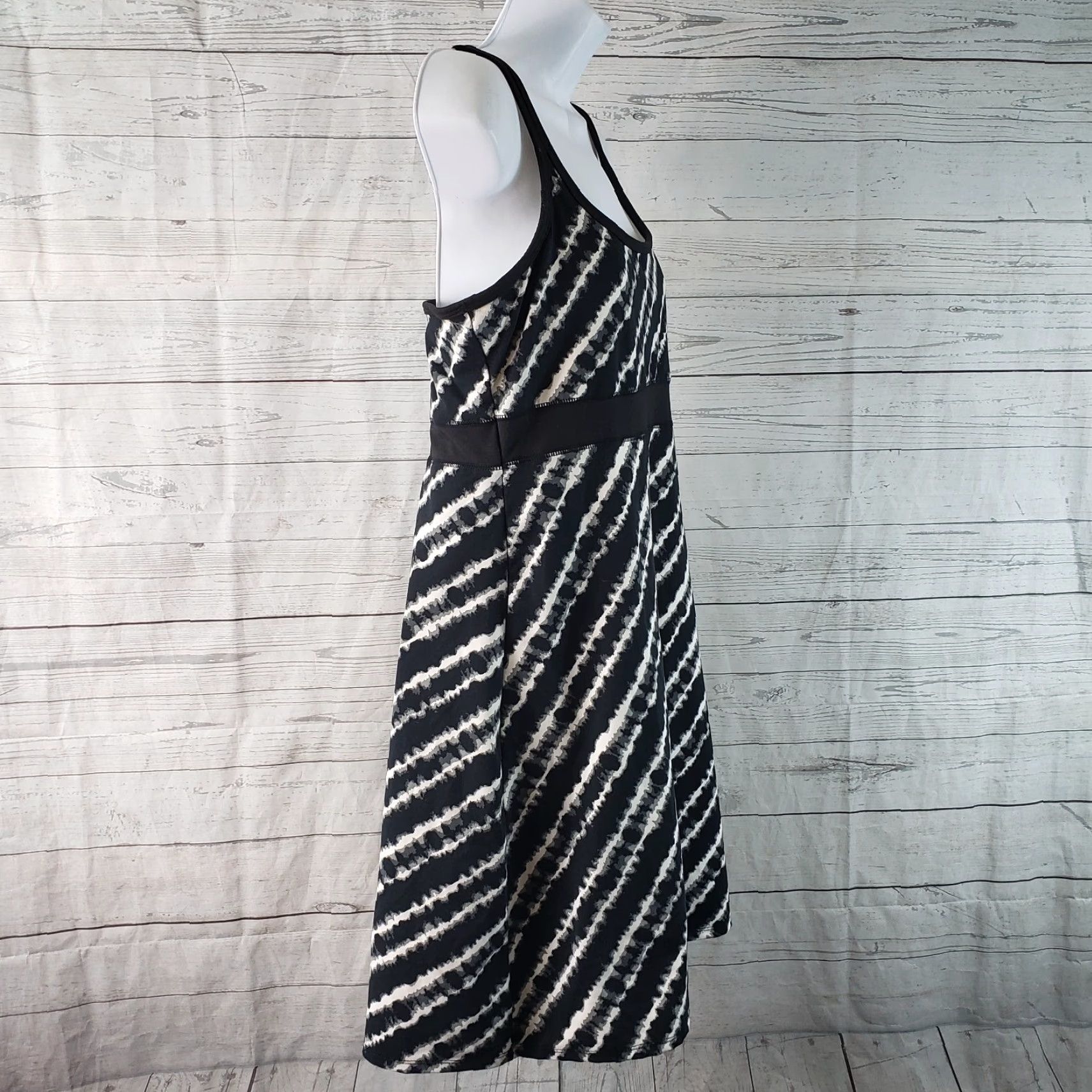Vintage Soybu Womens Athletic Dress Sz Large Black Gray Stripes Shelf Bra Size L / US 10 / IT 46 - 3 Thumbnail