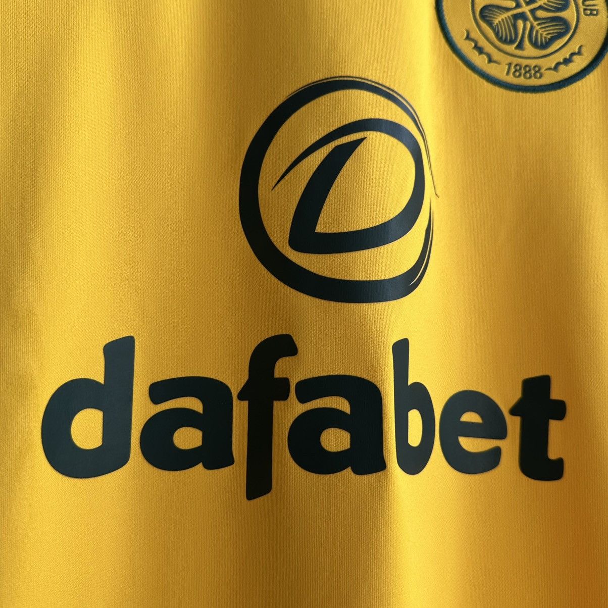New Balance NEW BALANCE FC CELTIC 2019/20 SOCCER JERSEY FOOTBALL SHIRT Size US M / EU 48-50 / 2 - 7 Thumbnail