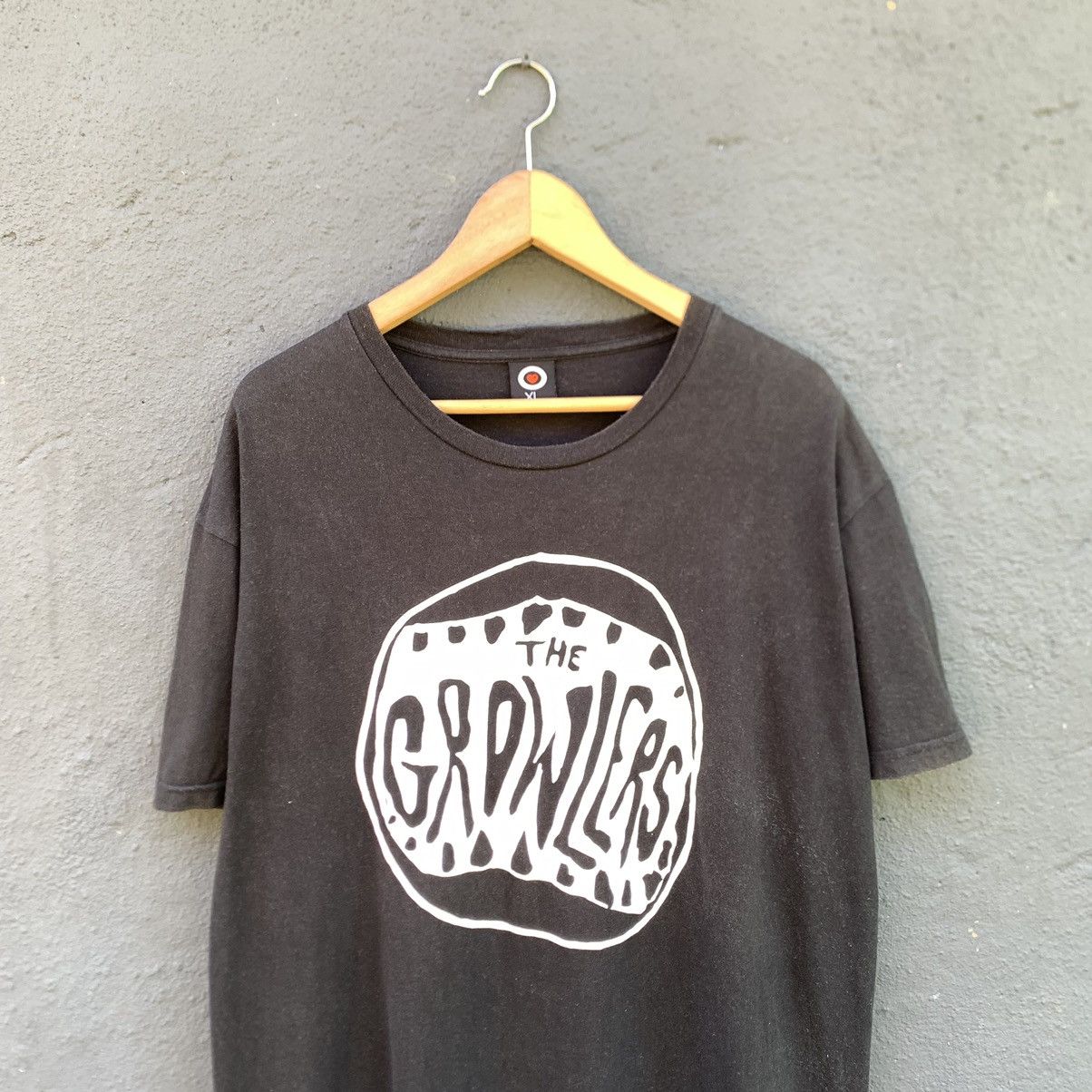Band Tees Thrashed Faded The Growlers Alternative Band Tee Size US XL / EU 56 / 4 - 2 Thumbnail