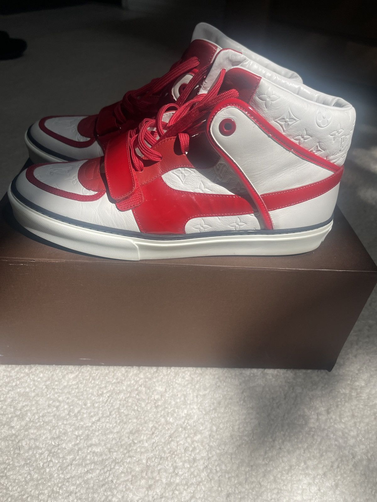 Louis Vuitton 2009 LOUIS VUITTON Calfskin Patent Tower High Top Sneakers Size US 8.5 / EU 41-42 - 4 Thumbnail