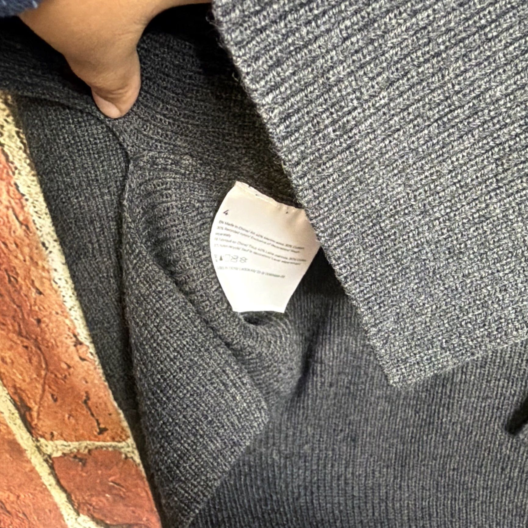 Lululemon Lululemon Womens Sweater Gray Wool Blend Crew Neck 4 Pullover Ribbed Merino Back Hem 26” Pit to Pit 22” Size S / US 4 / IT 40 - 2 Thumbnail