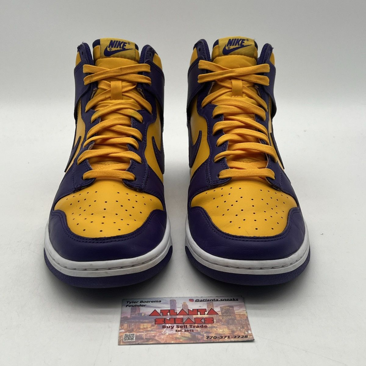 Nike Nike dunk high lakers Size US 11 / EU 44 - 2 Thumbnail