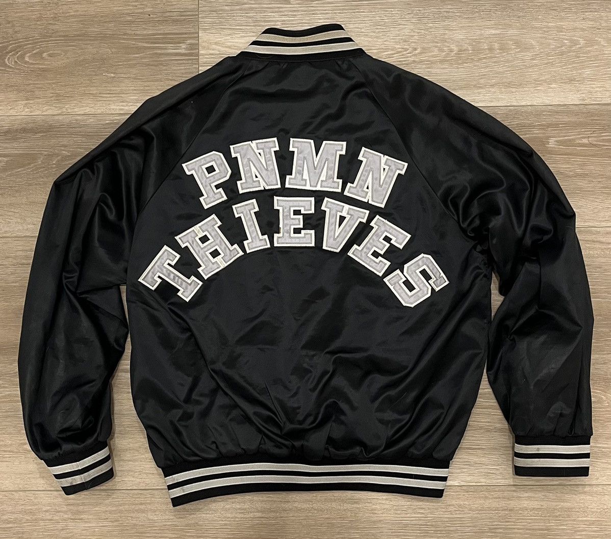 Phenomenon PNMN THIEVES reversible snap button up jacket