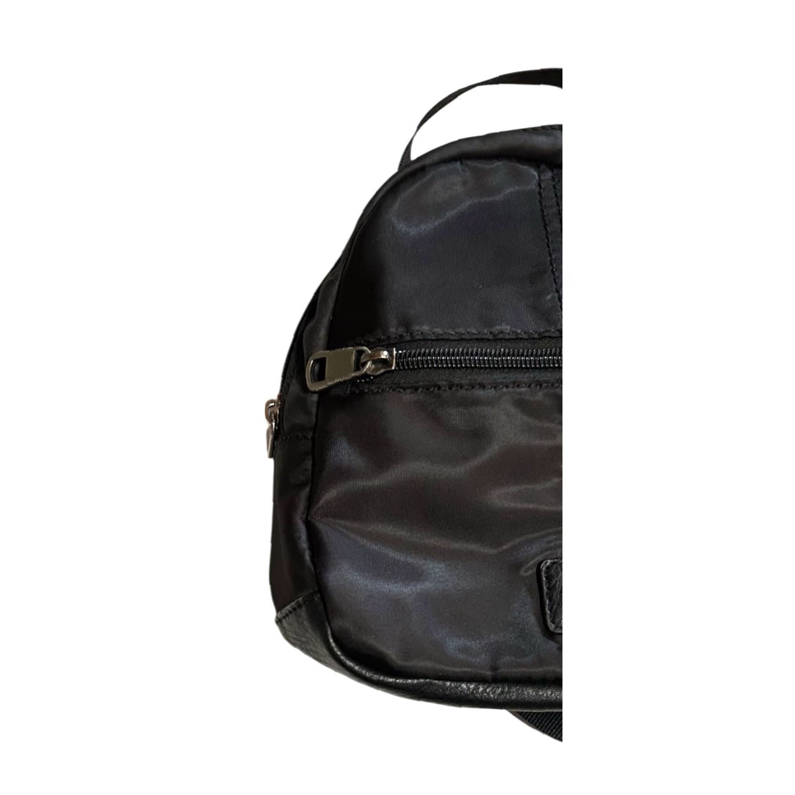 The Sak The Sak Esperato Mini Backpack Black Zippered Travel Purse Bag Women's Size ONE SIZE - 4 Thumbnail