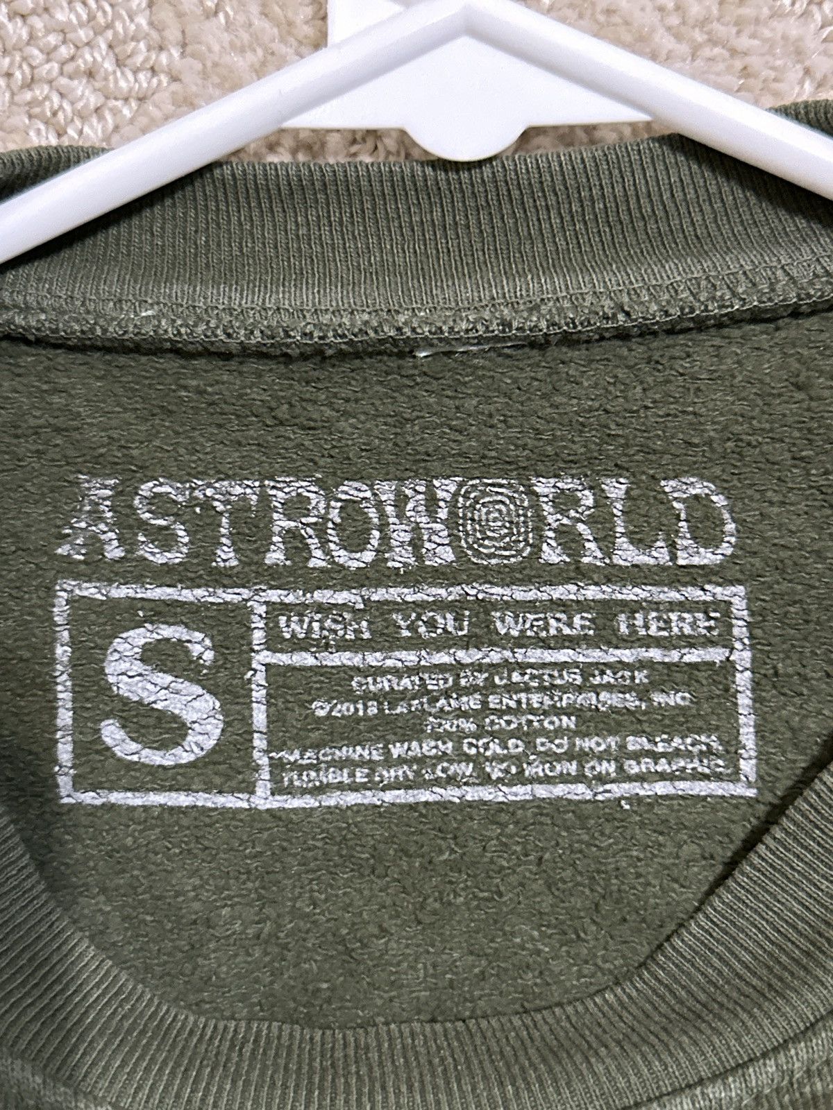 Travis Scott Travis Scott AstroWorld Tour Skipping Bear Crewneck Size US S / EU 44-46 / 1 - 7 Thumbnail