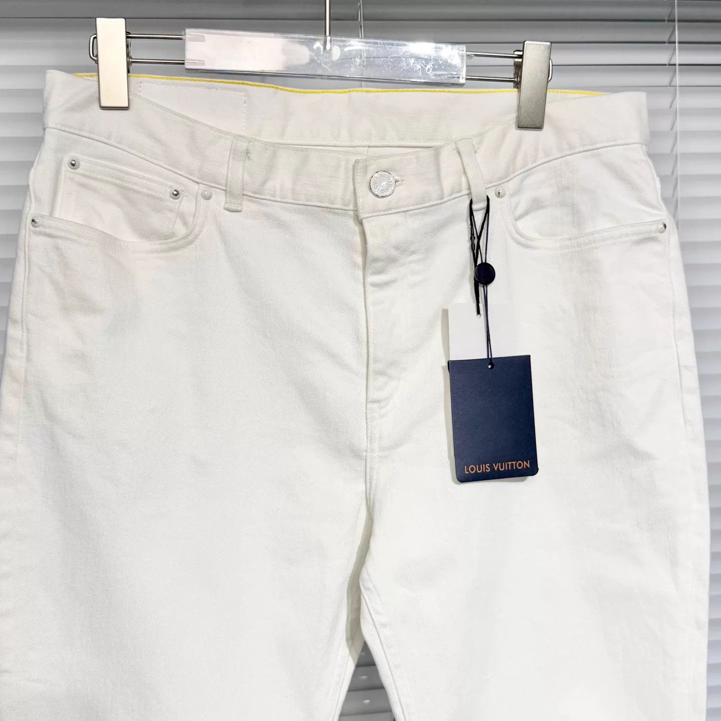 Louis Vuitton LV White Classic Straight Back Patch Jeans 36 Size US 36 / EU 52 - 3 Thumbnail