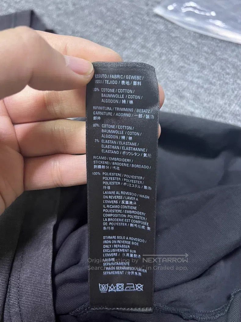 Balenciaga Balenciaga Short Sleeve Size US S / EU 44-46 / 1 - 5 Thumbnail