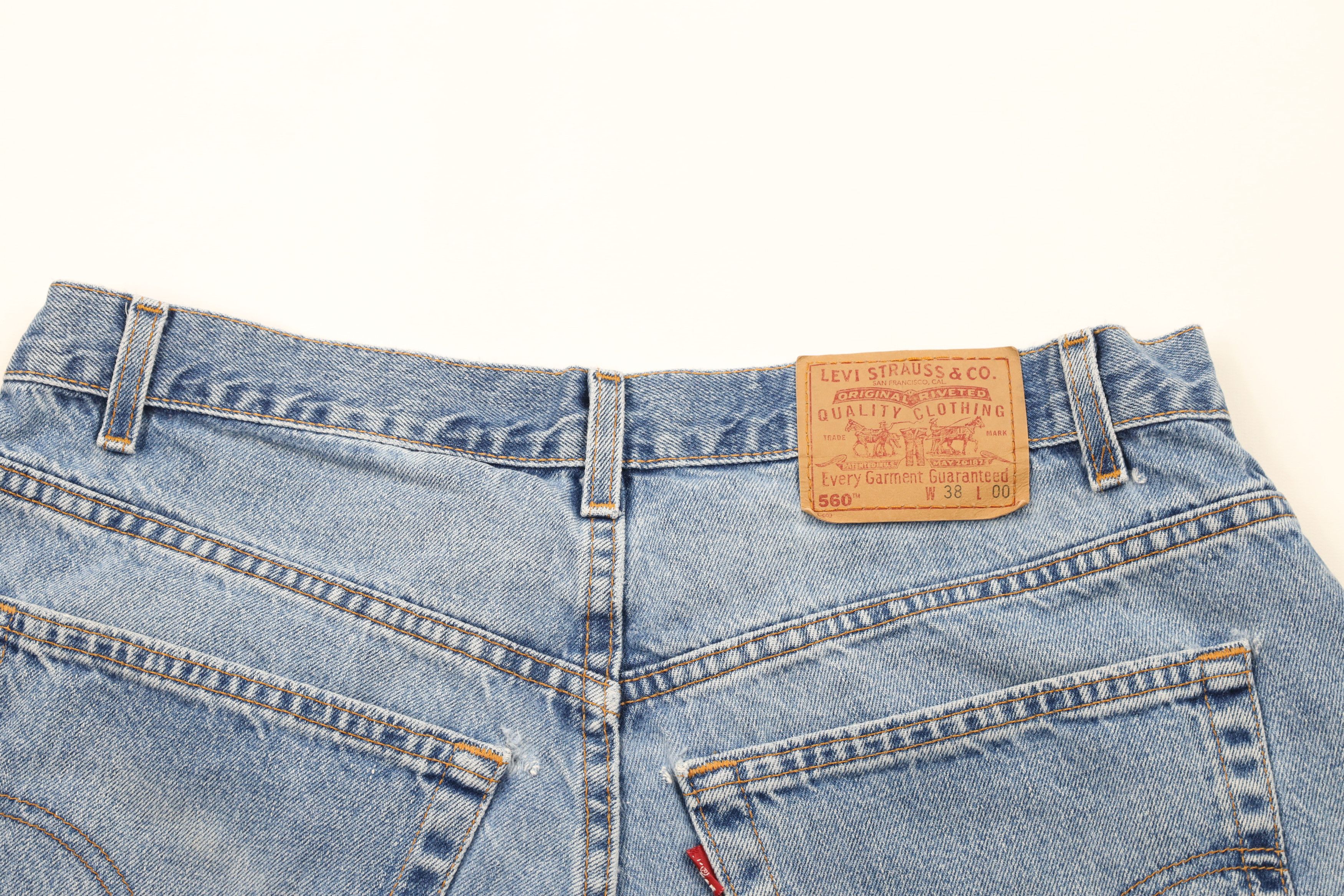 Levi's × Vintage Vintage 90s Levis 560 Loose Fit Denim Jean Shorts Jorts USA Size US 38 / EU 54 - 9 Thumbnail