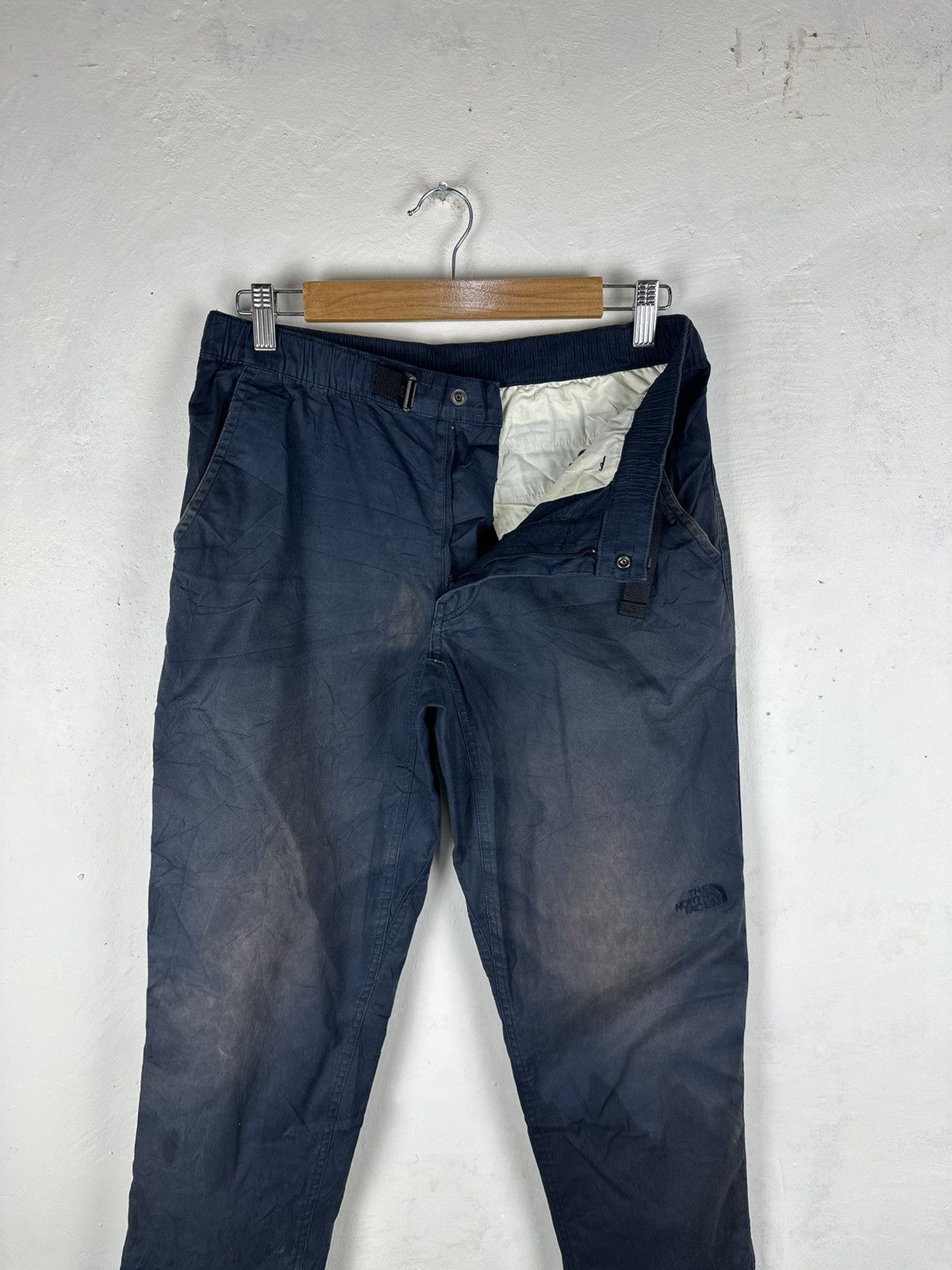 Japanese Brand The North Face Casual Pants Japanese Branded Streetwear Size US 29 - 10 Thumbnail