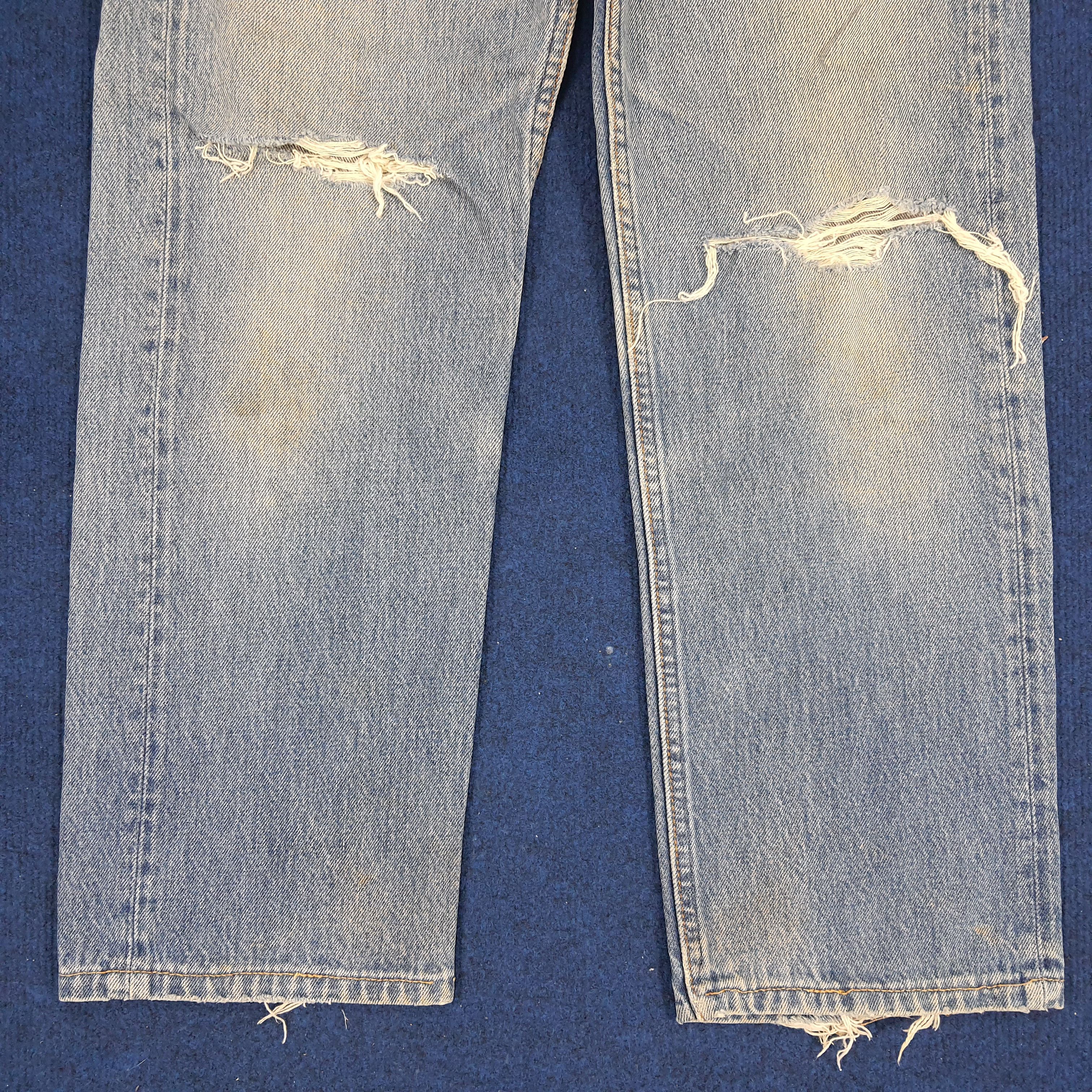 Levi's × Levi's Vintage Clothing × Vintage Vintage Levi's Straight Cut Distressed Denim Jeans Size US 29 - 3 Thumbnail