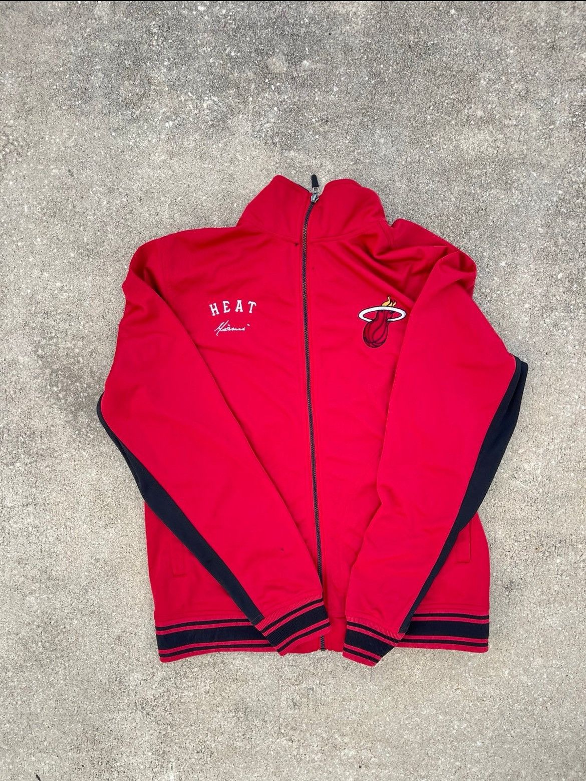 NBA × Vintage Vintage Miami Heat Zipup Size US L / EU 52-54 / 3 - 1 Preview
