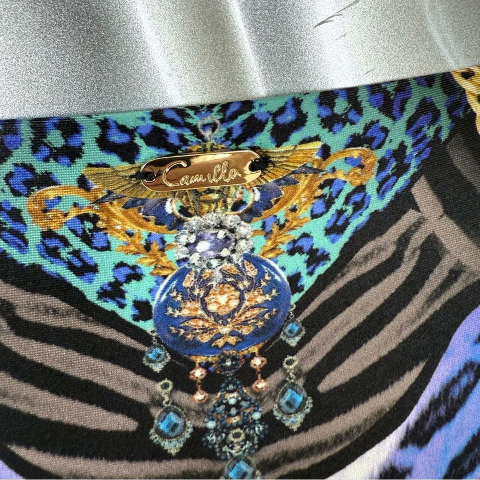 CAMILLA NWT!!! Camilla women bike shorts size XS Retail 229$ Size 27" / US 4 / IT 40 - 4 Thumbnail