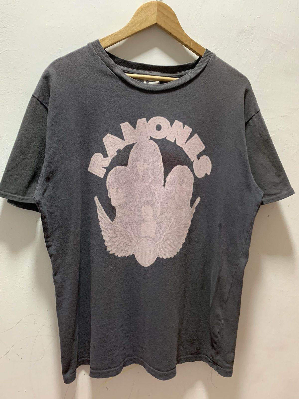 Band Tees Vintage Ramones Last Liberty Band Tees Size US L / EU 52-54 / 3 - 4 Thumbnail