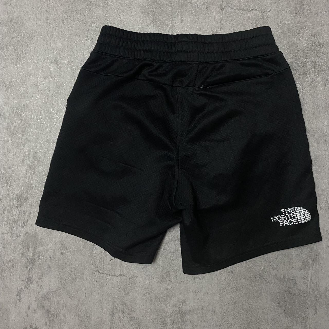 The North Face The North Face black and grey shorts #TheNorthFace #Shorts Size US 28 / EU 44 - 1 Thumbnail