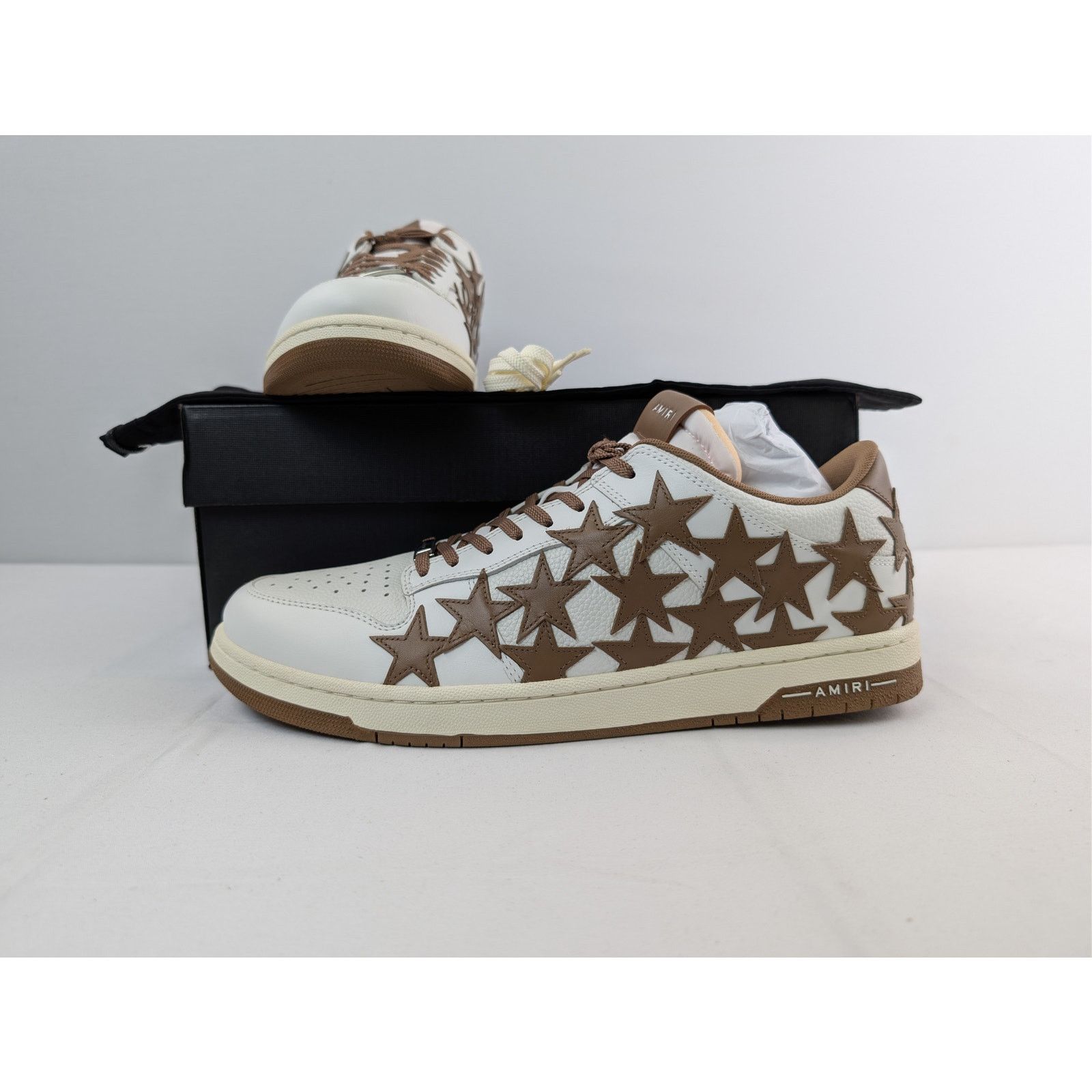 Amiri o1rshd1 Stars Low top sneakers in White/Brown 47 Size US 14 / EU 47 - 18 Thumbnail