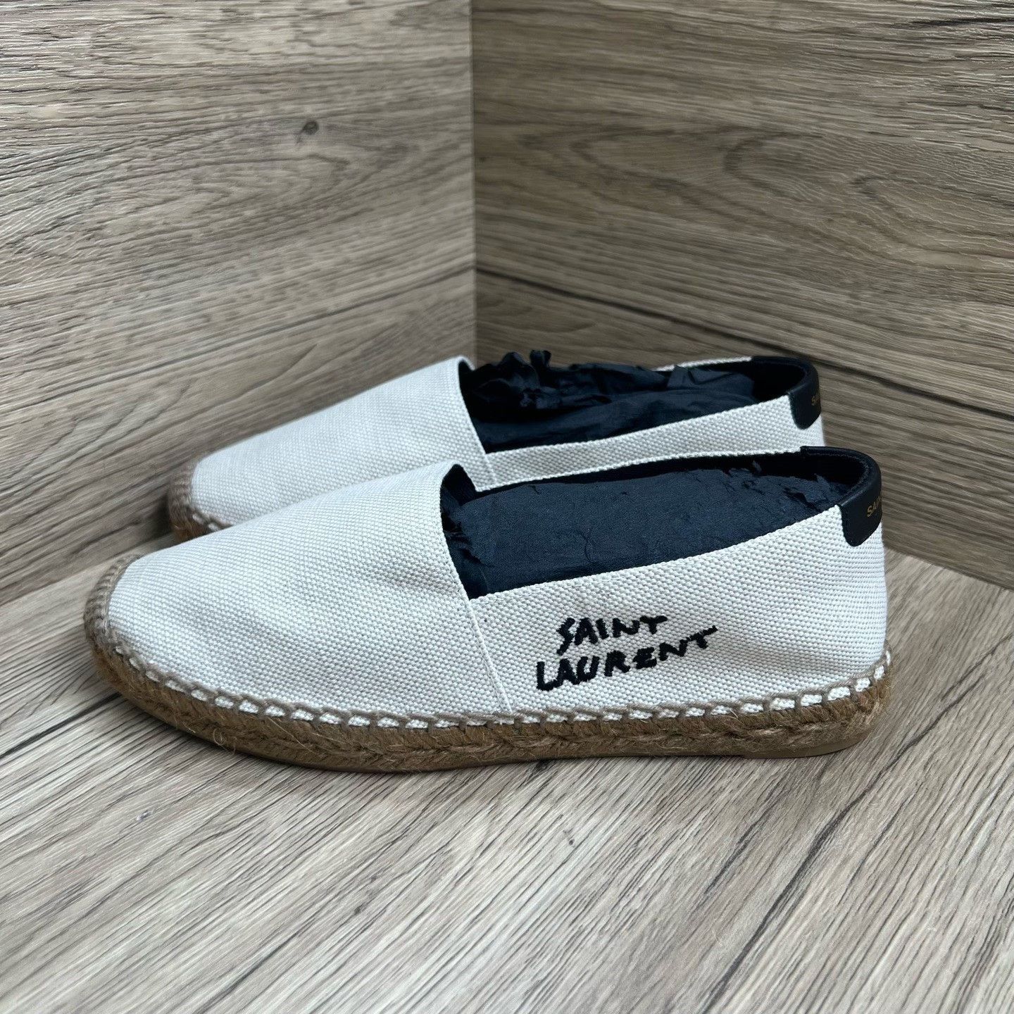 Saint Laurent Paris Saint Laurent Paris White Lowtop Sneakers us_5 Women Size US 5 / IT 35 - 1 Thumbnail