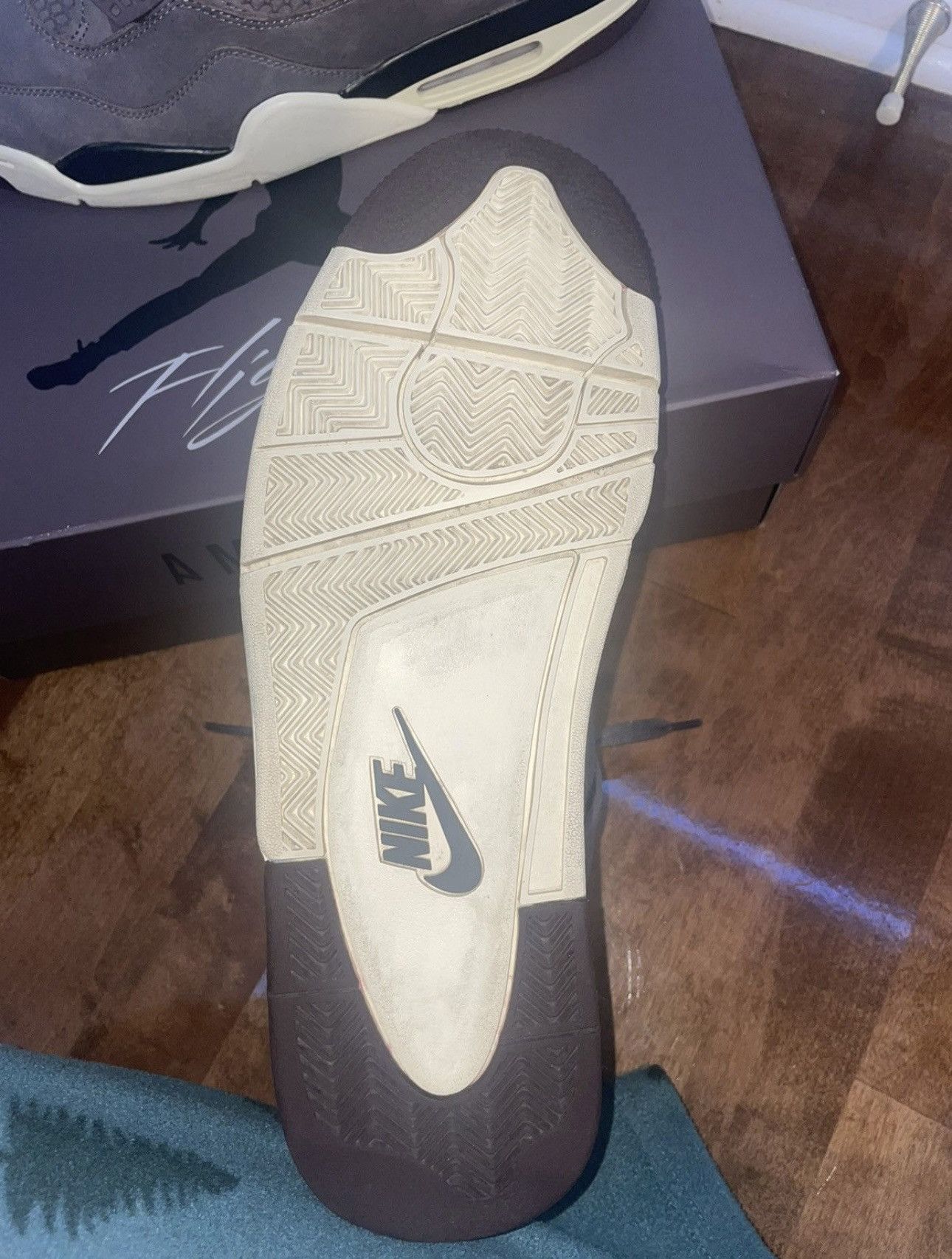 A Ma Maniere × Jordan Brand Jordan 4 Retro SP A Ma Maniére Violet Ore Size US 13 / EU 46 - 9 Thumbnail