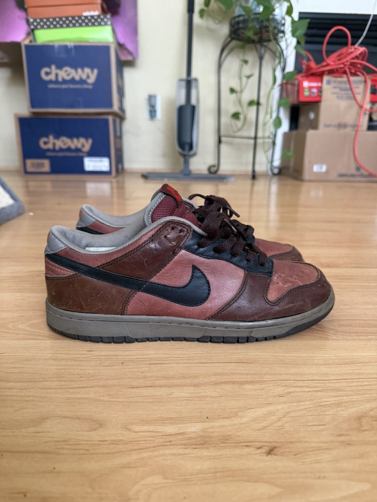 Nike 2005 Nike Dunk Low “Redwood Baroque Brown” Size US 8.5 / EU 41-42 - 2 Thumbnail