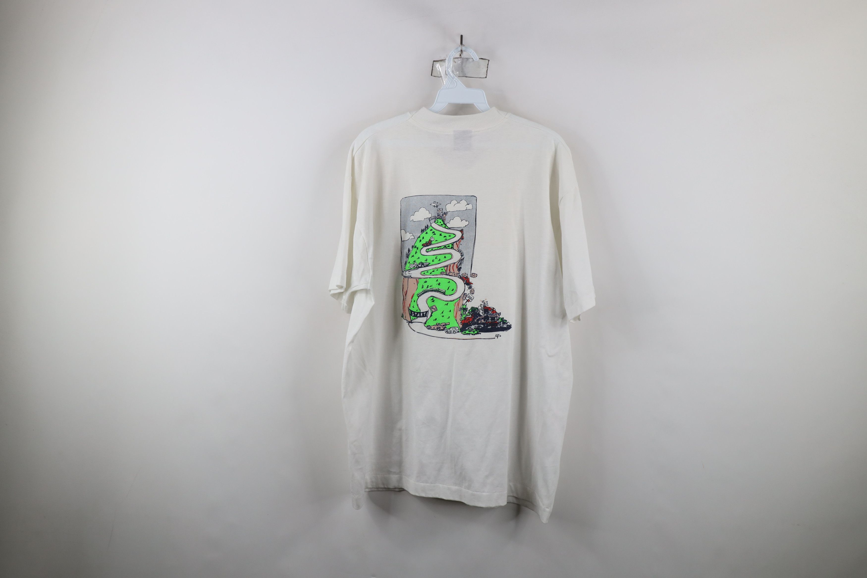 Vintage Vintage 90s Hill Pikes Peak Hill Climb Car Race T-Shirt USA Size US XL / EU 56 / 4 - 12 Thumbnail