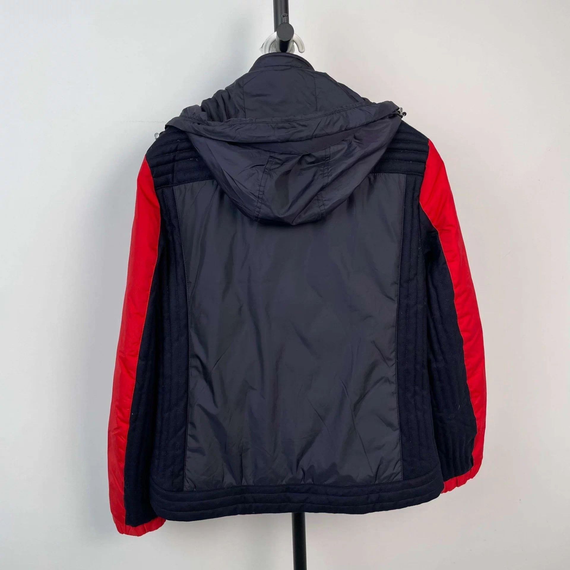 Moncler Moncler Red Down Puffer Jacket Men's Size US M / EU 48-50 / 2 - 2 Thumbnail