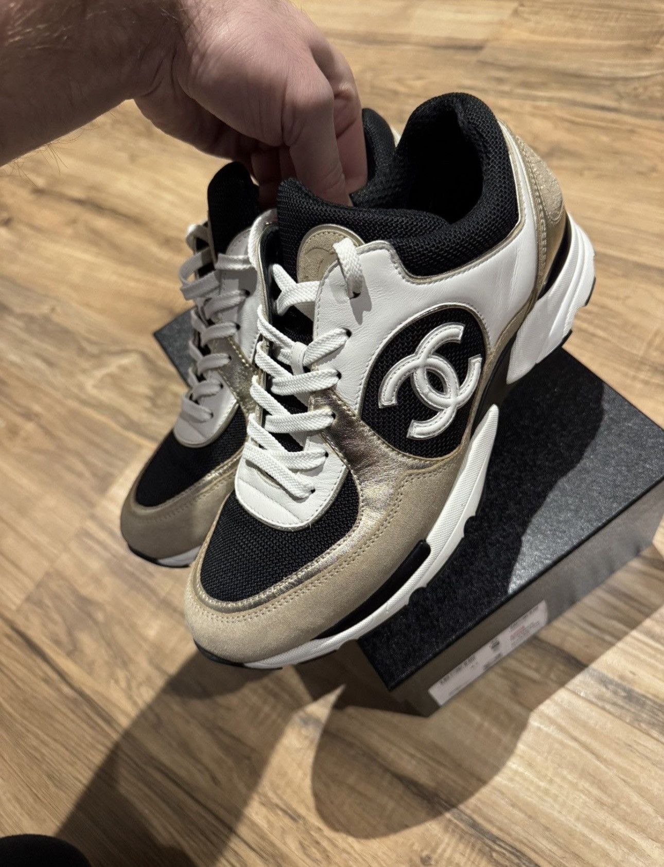 Chanel Chanel Sneakers Size US 9.5 / EU 42-43 - 6 Thumbnail