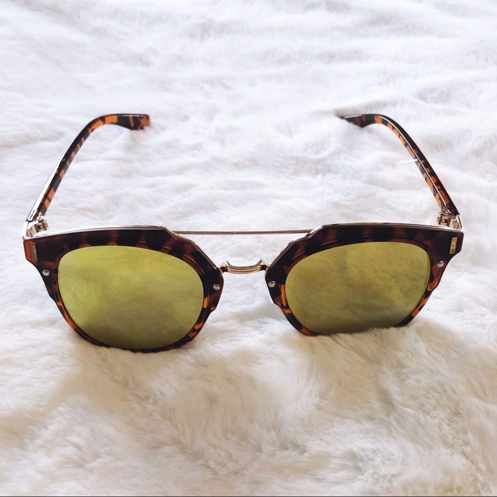 Other Taylor Tortoise Brown Brow Bar Sunglasses Size ONE SIZE - 7 Thumbnail