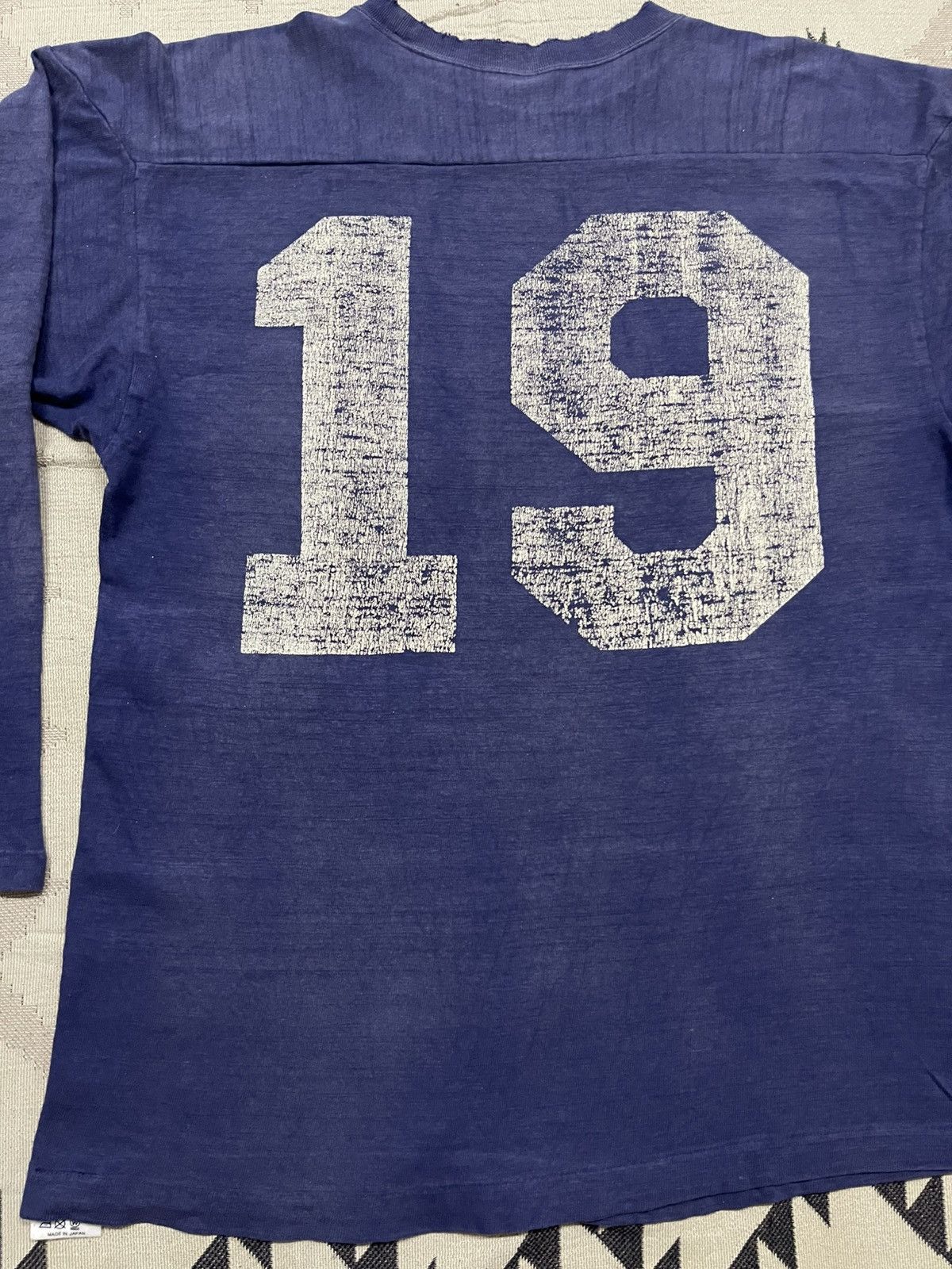 Warehouse & Co. 1990s WAREHOUSE&CO. FOOTBALL LONG SLEEVE TSHIRT DISTRESSED Size US M / EU 48-50 / 2 - 16 Thumbnail