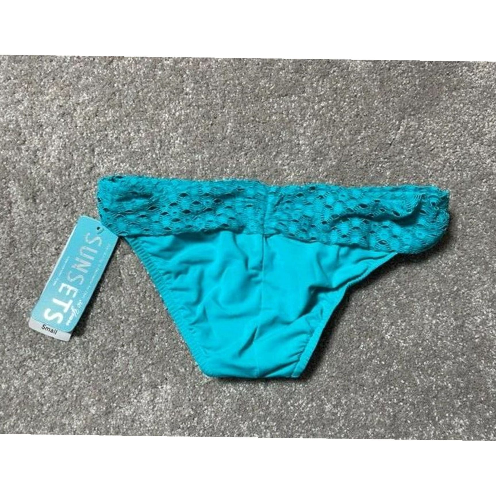 Vintage Sunsets Bikini Bottom S Retro 60s High-Waist Crochet Beach Resort Coastal Women Secrets? Size 28" / US 6 / IT 42 - 3 Thumbnail