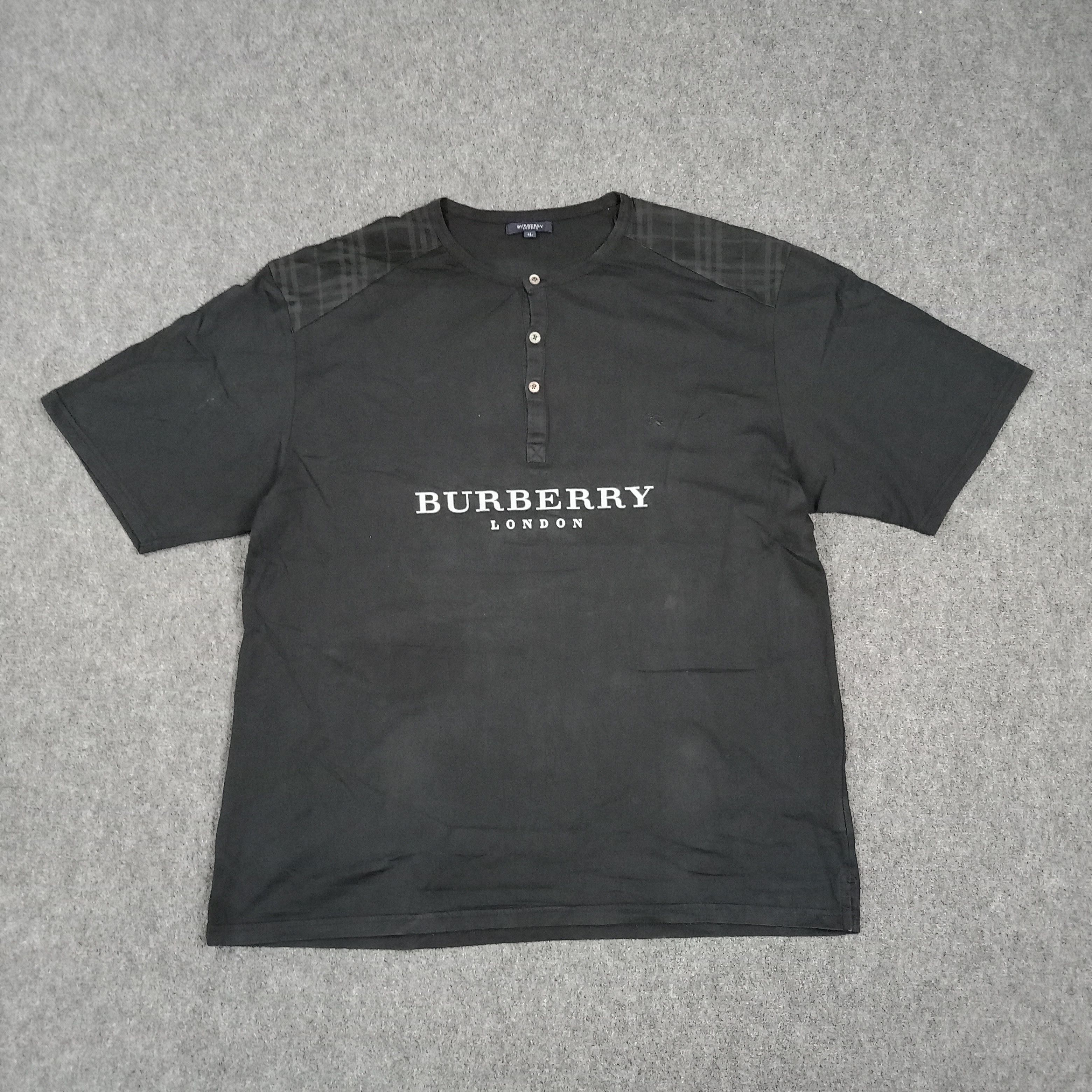 Burberry Burberry London Designer Button Up Tshirt C285N9 Size US XL / EU 56 / 4 - 1 Thumbnail