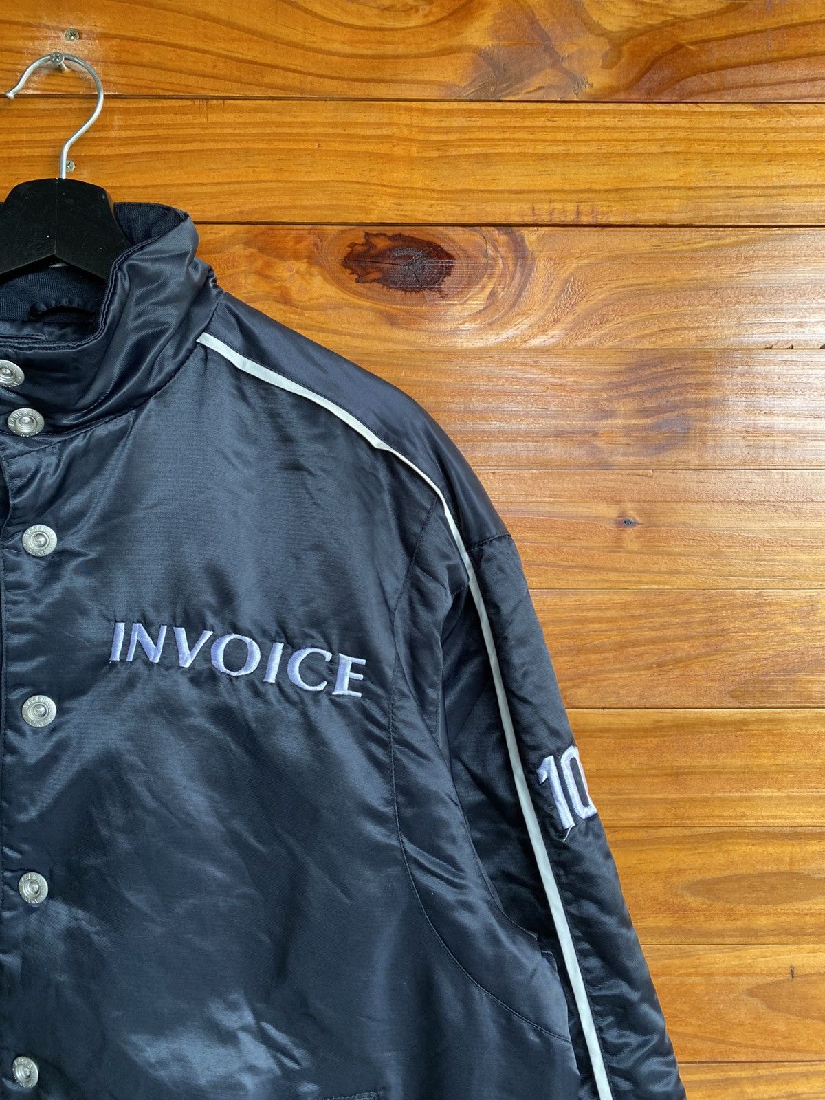 Nike Nike “INVOICE” Black Padded Team Jacket Vintage Sportswear Size US L / EU 52-54 / 3 - 8 Thumbnail