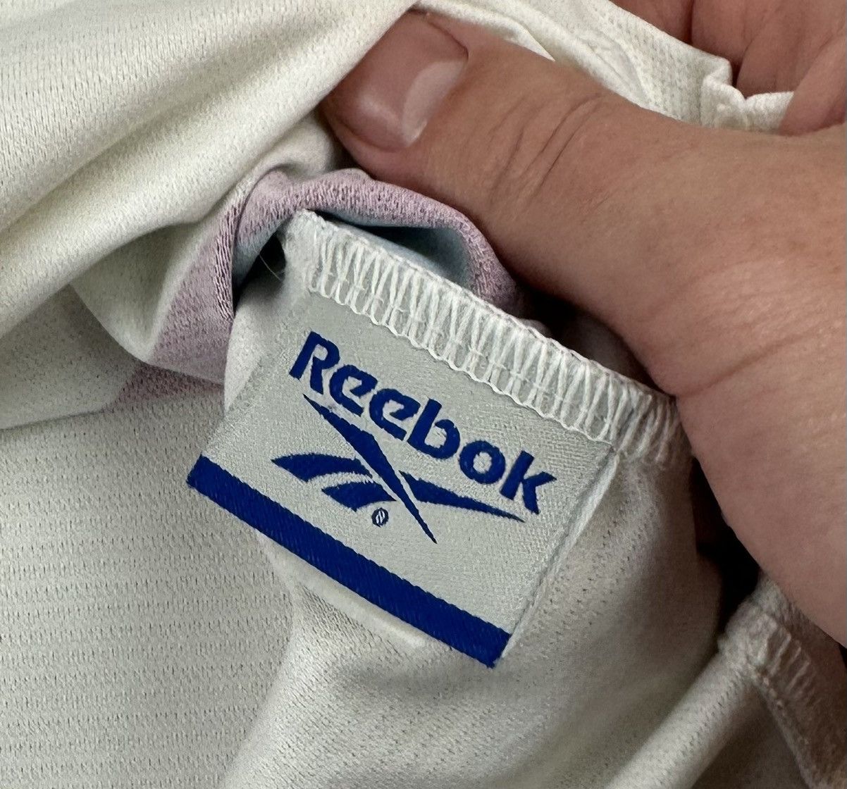 Reebok Reebok Aston Villa Away 1999/2000 Football Soccer Jersey Size US L / EU 52-54 / 3 - 17 Thumbnail