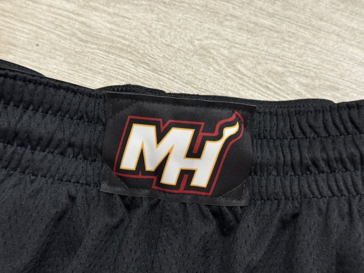 Nike Nike Miami Heat AJ5620-010 Swingman Black Shorts Sz L Large Size US 36 / EU 52 - 5 Thumbnail