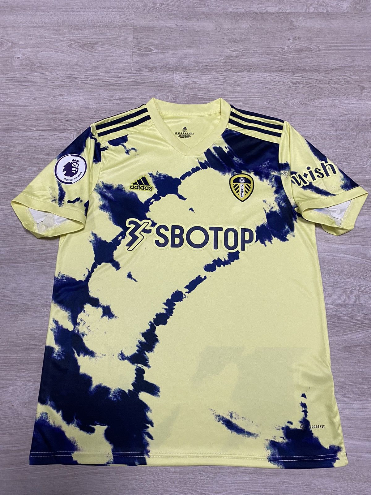 Adidas Adidas Leeds United Jersey 2022/23 away home shirt size XL Size US XL / EU 56 / 4 - 1 Thumbnail