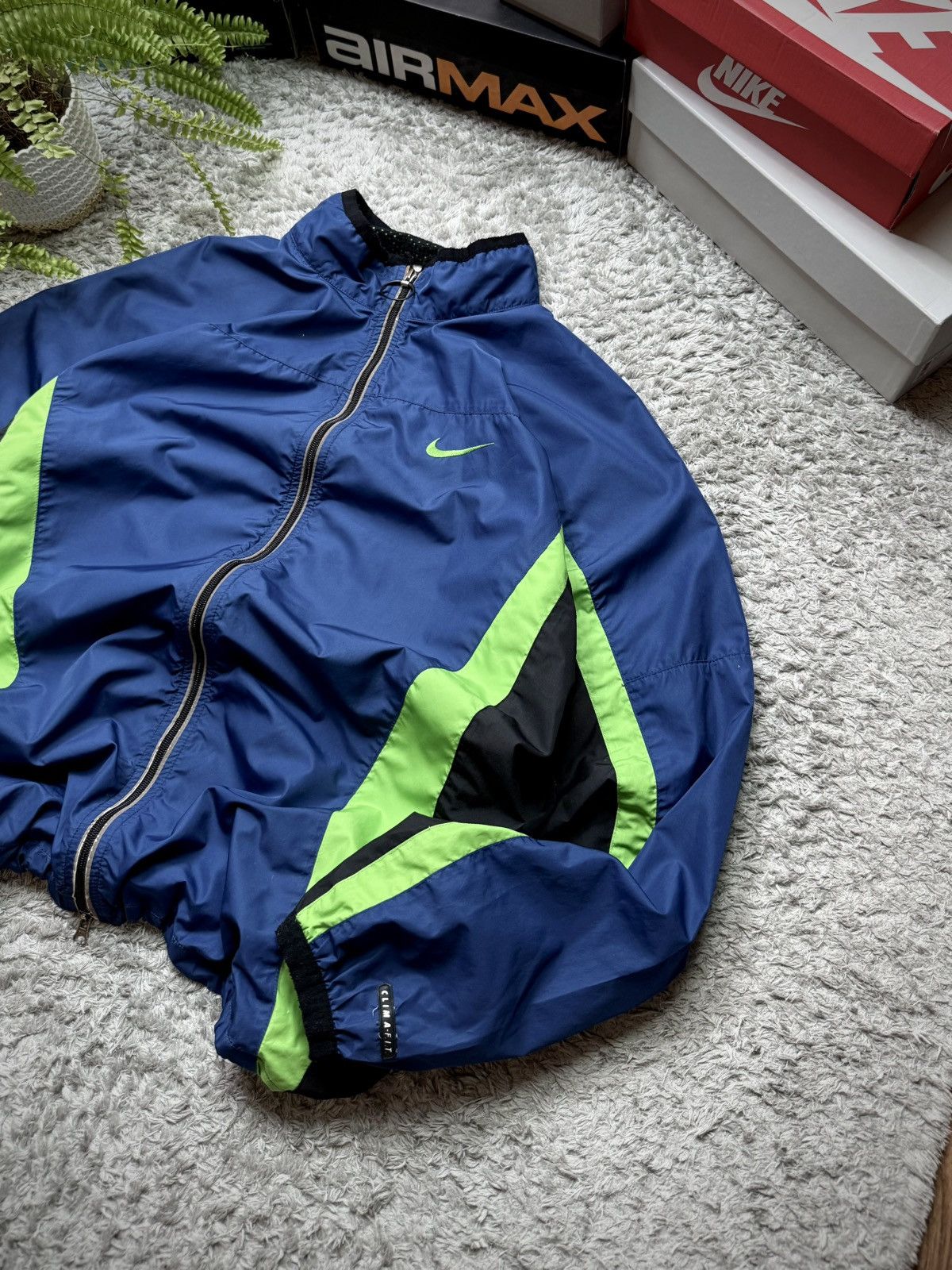 Nike 90s Nike Jacket Vintage Retro Nylon Logo Swoosh Drill Y2K Size US XL / EU 56 / 4 - 3 Thumbnail