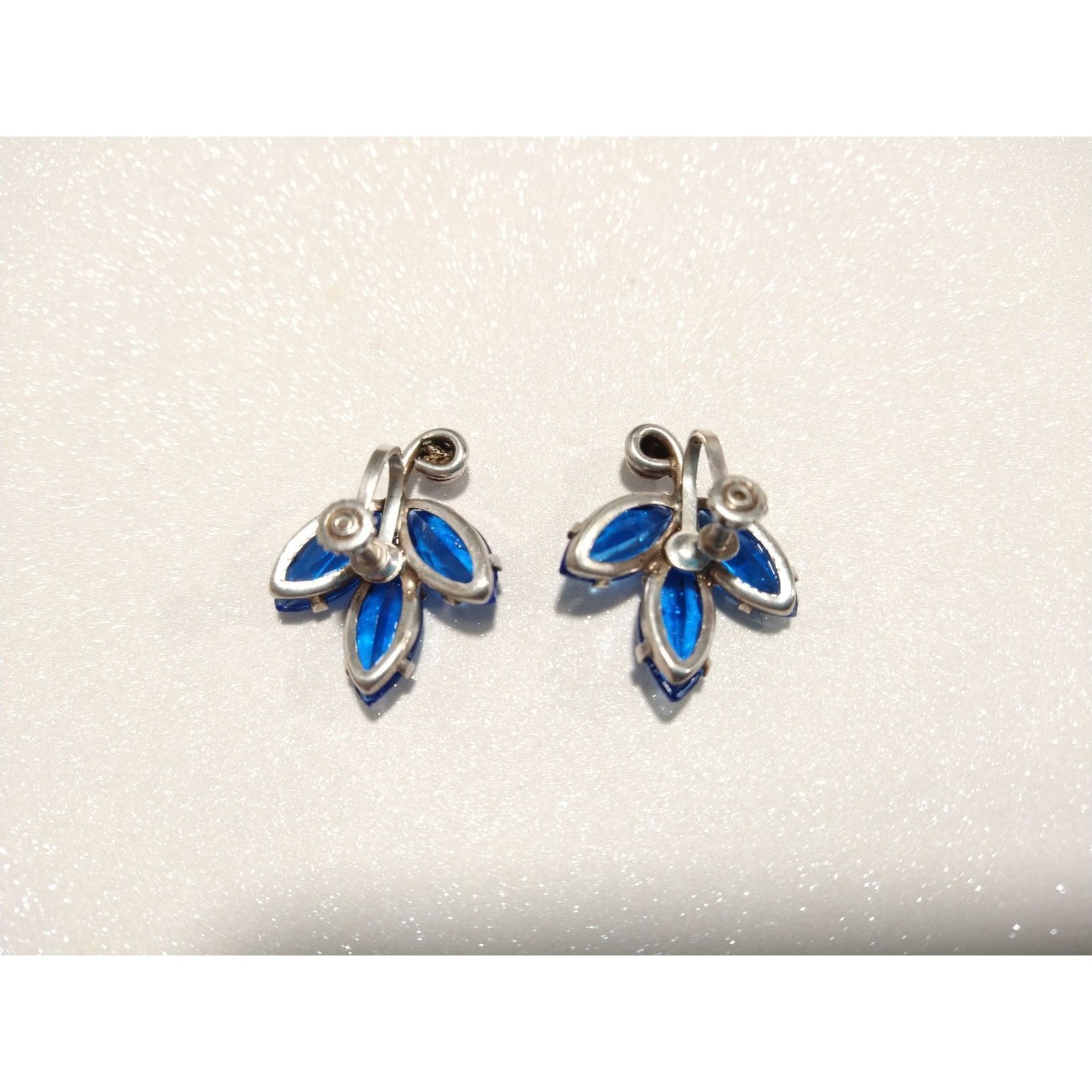 The Unbranded Brand Vintage Blue Crystal Solid Sterling Silver 925 Stud Earrings Size ONE SIZE - 5 Thumbnail