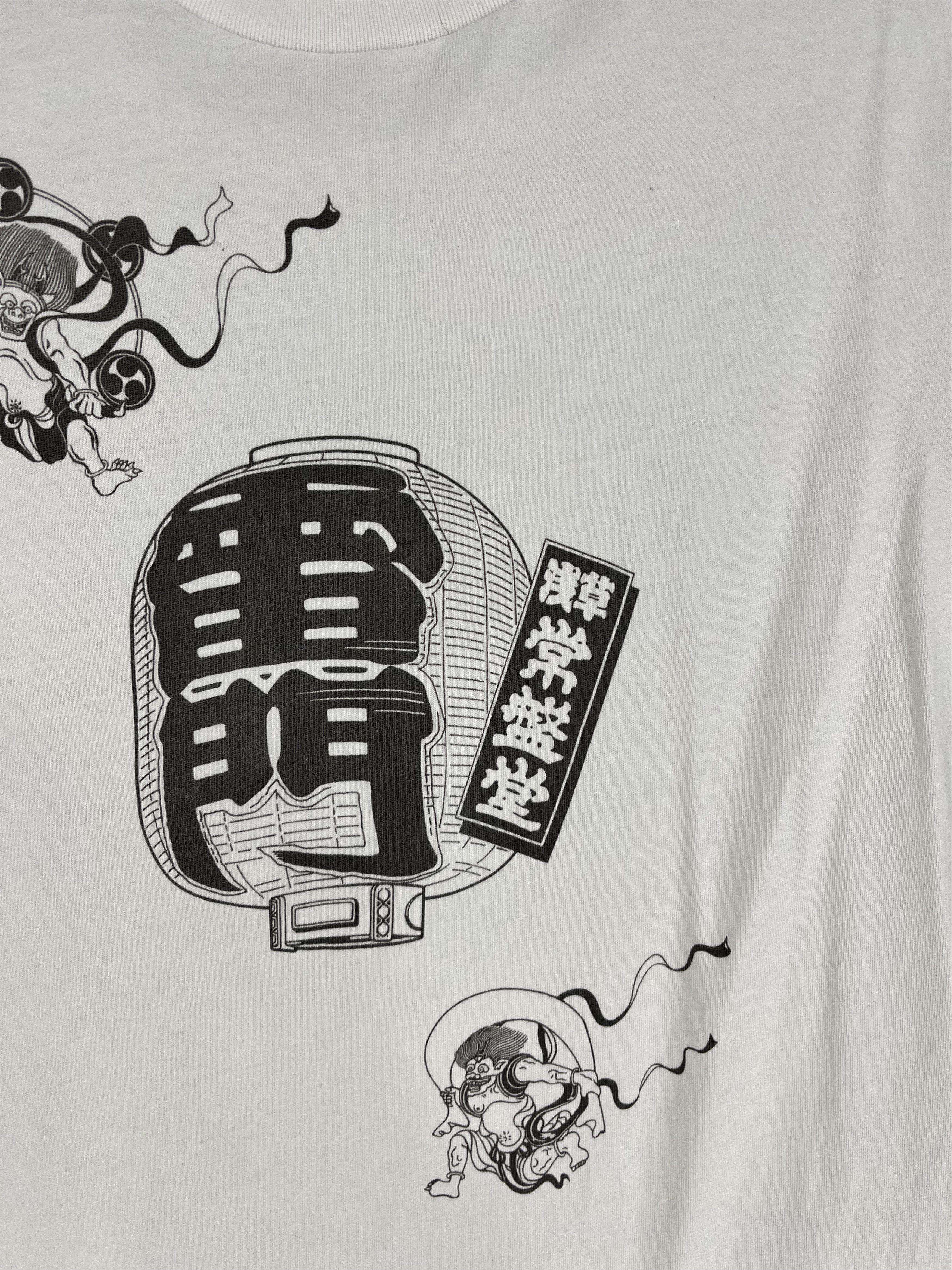 Japanese Brand UNIQLO Japan Asakusa store limited" opening commemorative Size US M / EU 48-50 / 2 - 8 Thumbnail