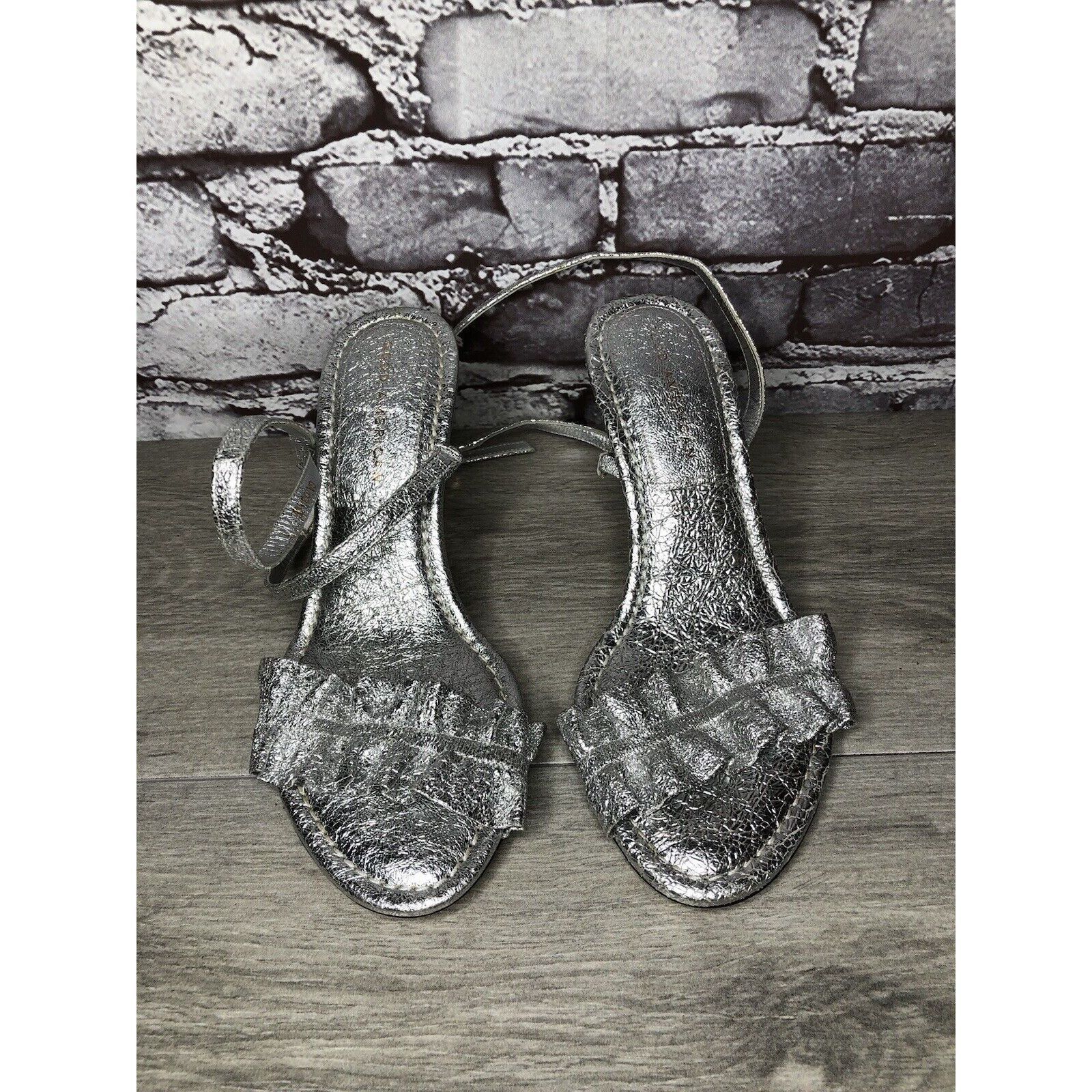 Other GOOD AMERICAN Metallic Silver Leather Strap Heeled Sandals W Size US 7 / IT 37 - 14 Thumbnail