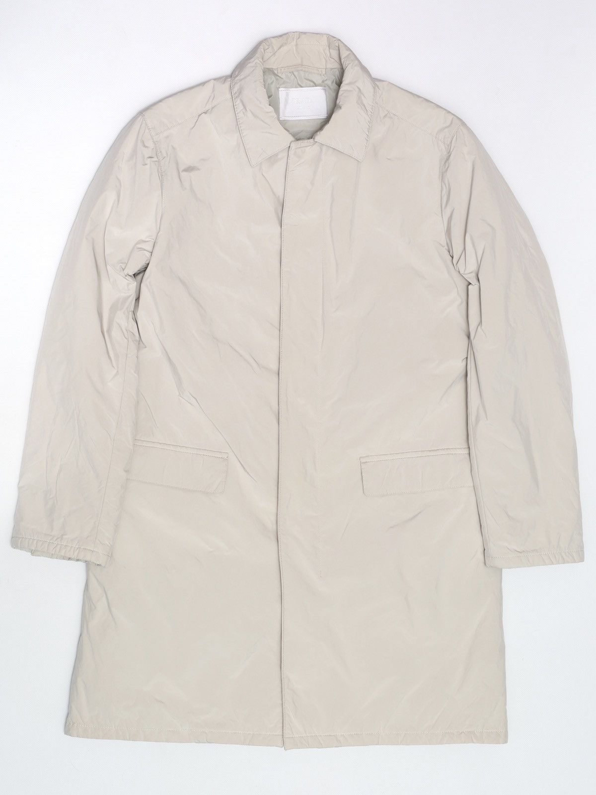 Prada Prada White Milk Puffer Jacket Coat Parka Size XL / US 12-14 / IT 48-50 - 1 Thumbnail