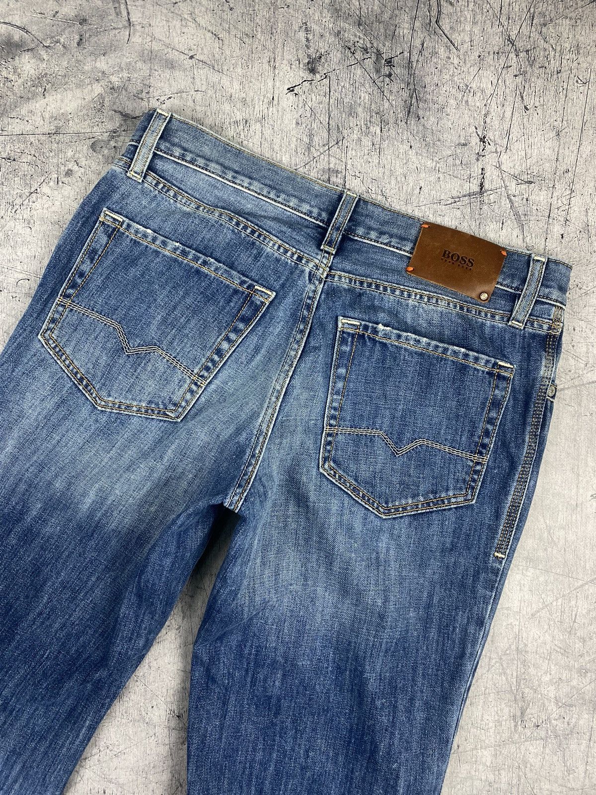 Hugo Boss Mens Hugo Boss Denim Jeans Size 32 x 34 Size US 32 / EU 48 - 3 Thumbnail
