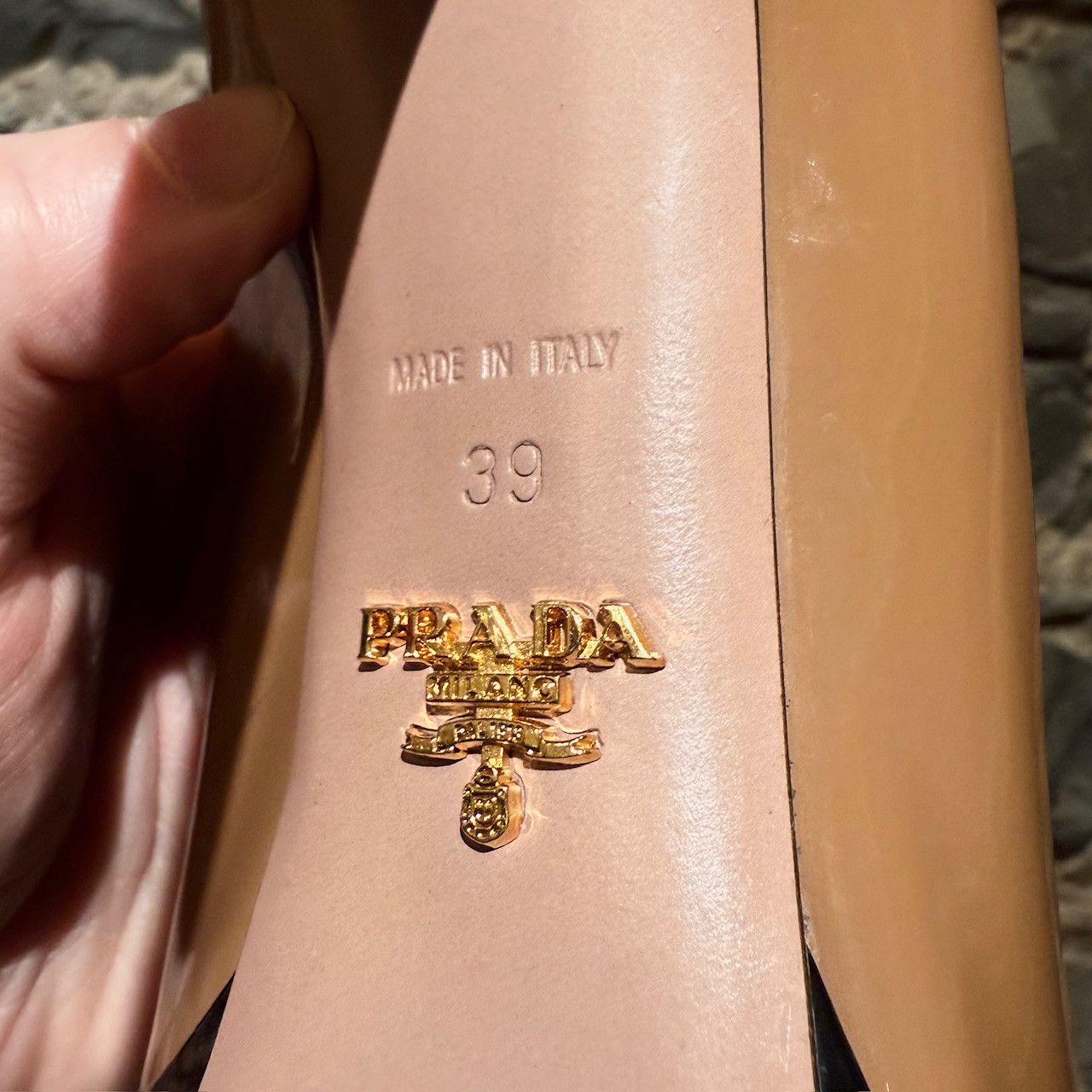 Prada Prada Beige Black Patent Open Toe Pumps Size US 9 / IT 39 - 9 Thumbnail