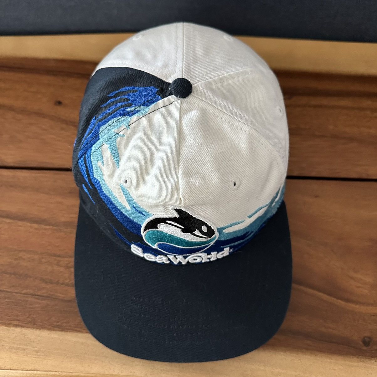 Vintage Vintage 1990s SeaWorld Splash Shamu Snapback Hat, SAMPLE Size ONE SIZE - 5 Thumbnail