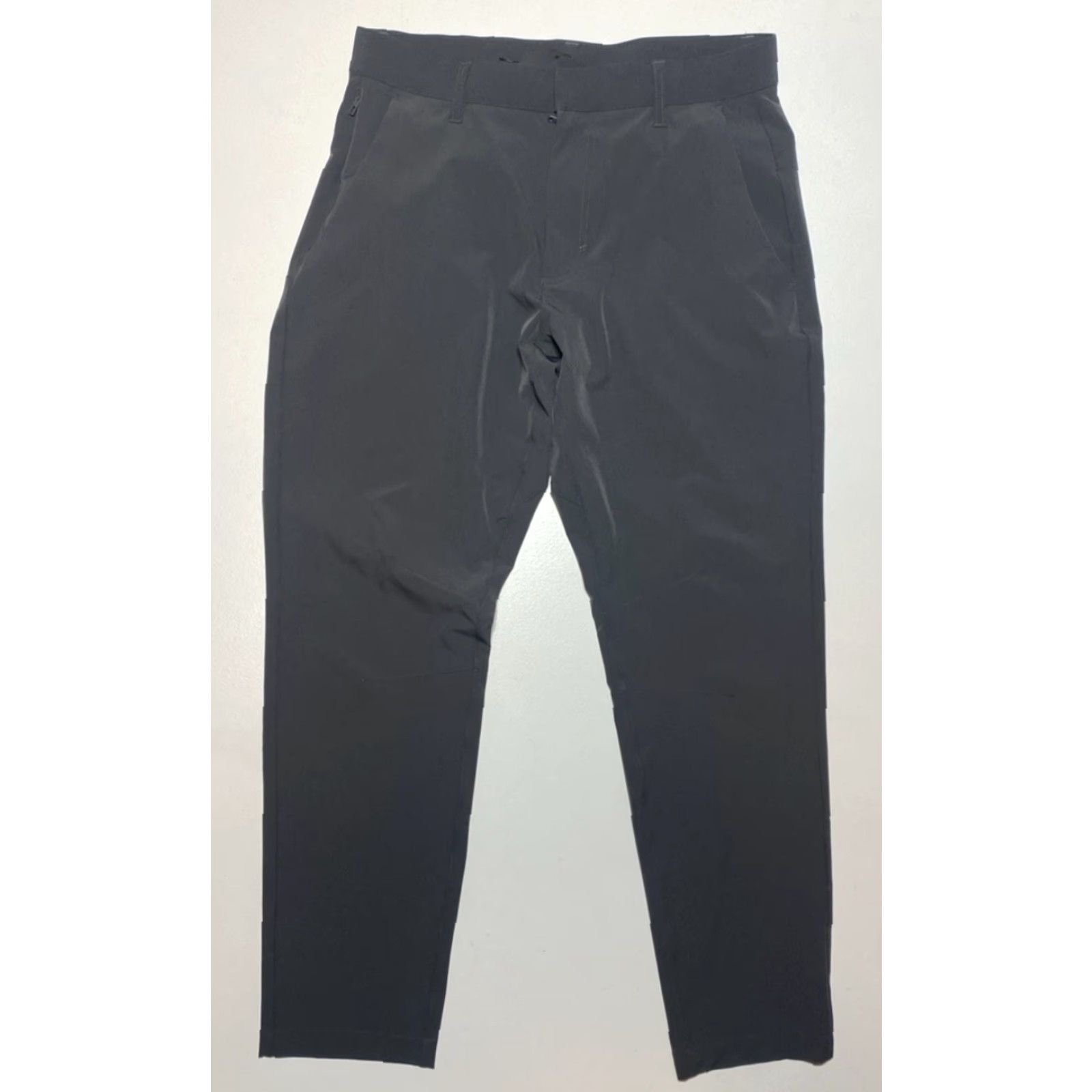 Fabletics NWT Fabletics Men’s The Only Pant Classic Fit Gray 30x29 Pants Regular Gray City Sports Chino 30 in Inseam Mens Size US 30 / EU 46 - 2 Thumbnail