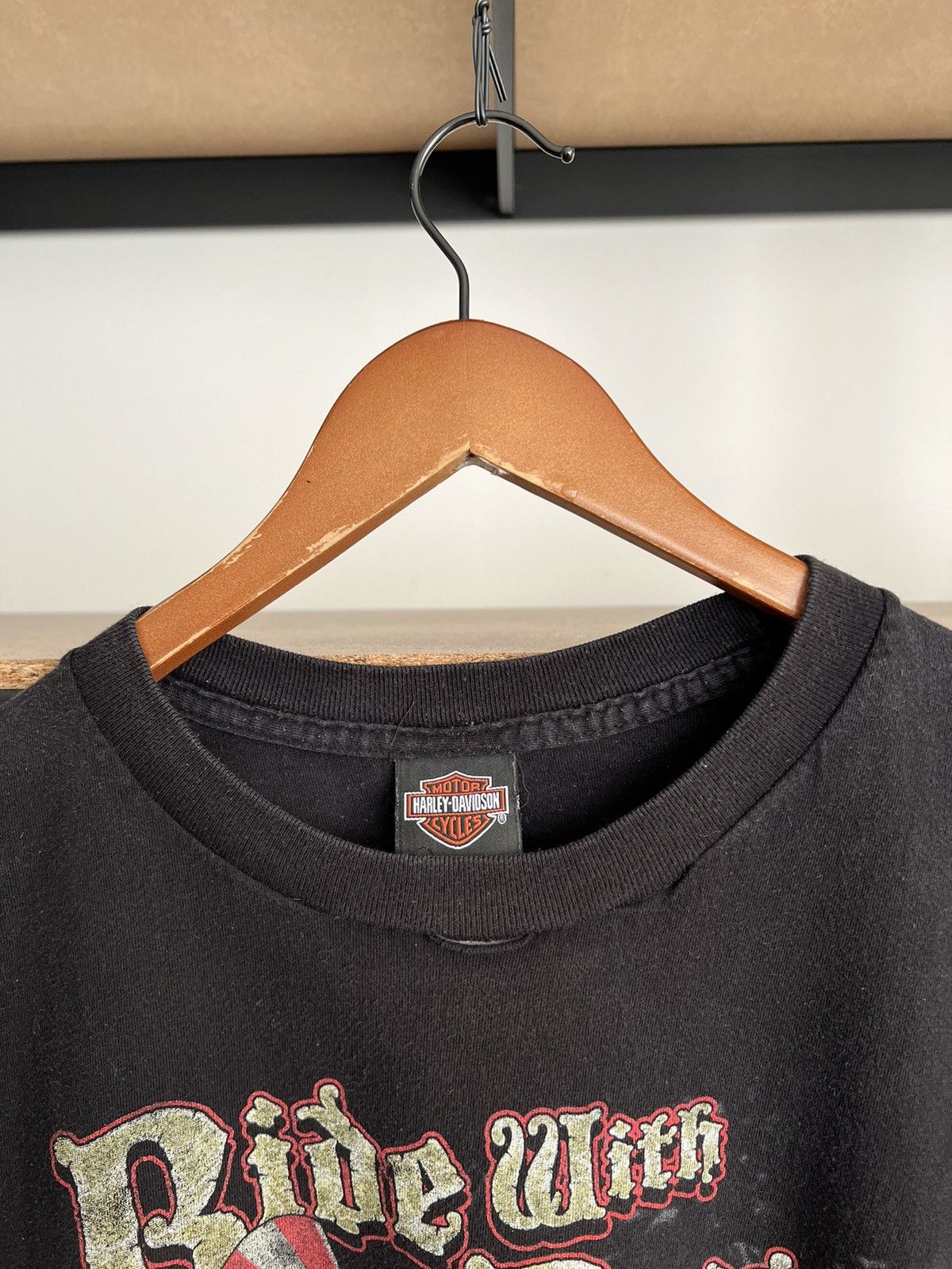 Harley Davidson Vintage 2012 Harley Davidson Sexy Girl Ride with Pride Tee Size US XXL / EU 58 / 5 - 13 Thumbnail