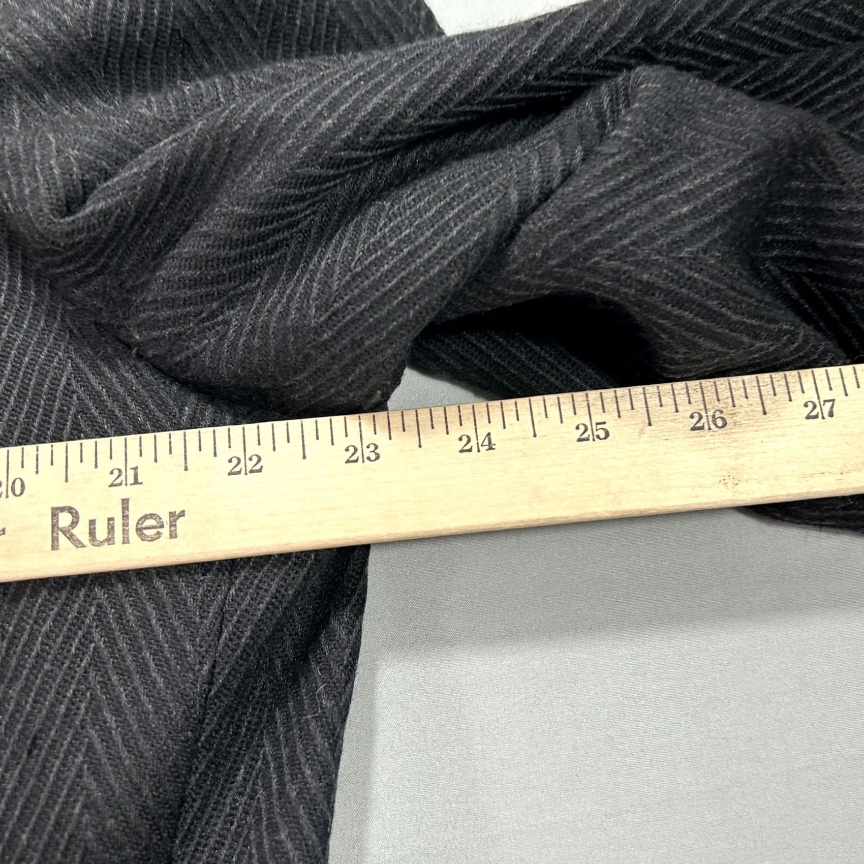 Vintage Bachrach Blazer Mens 43 Long Black Wool Herringbone Made in Italy Bottoli Jacket 2 Piece Two-Button Notch Lining Viscoe/Rayon Vintage: No Womens/Mens Size 46R - 7 Thumbnail