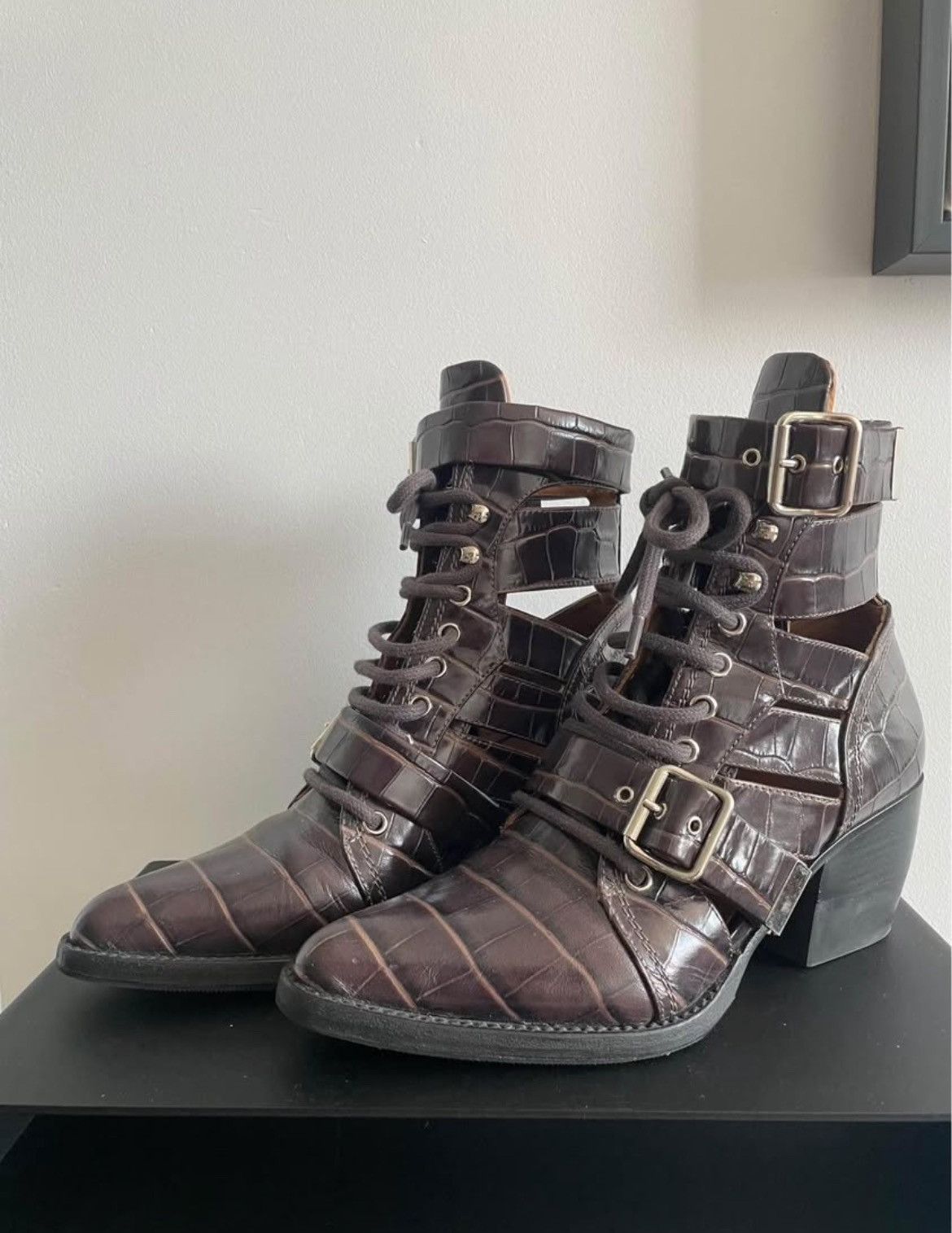 Chloe Chloe Crocodile Rylee Boots Size US 8 / IT 38 - 1 Thumbnail