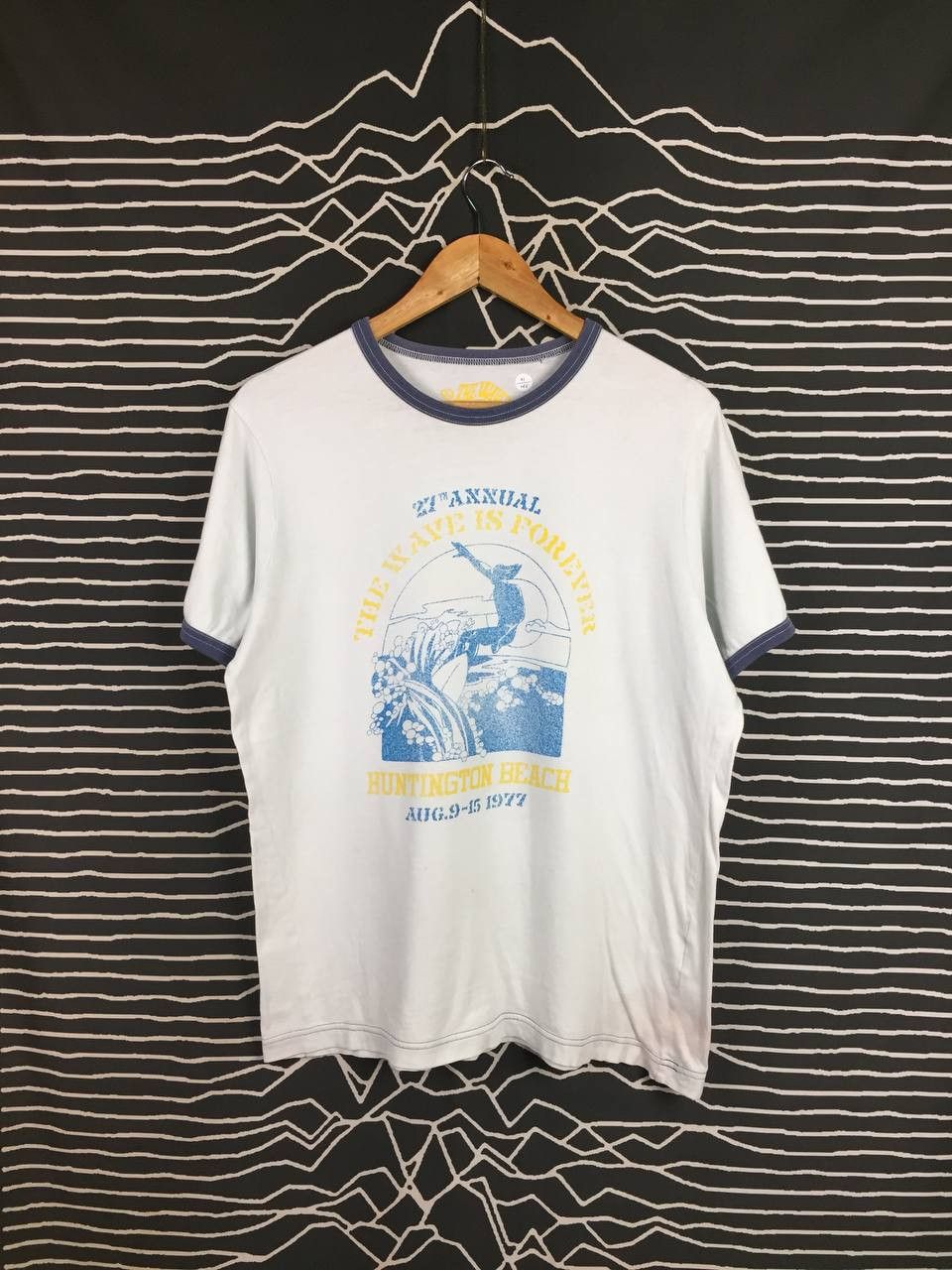 Uniqlo Uniqlo The Wave Is Forever 27th Annual Retro Surf Ringer Tee Size US L / EU 52-54 / 3 - 2 Thumbnail