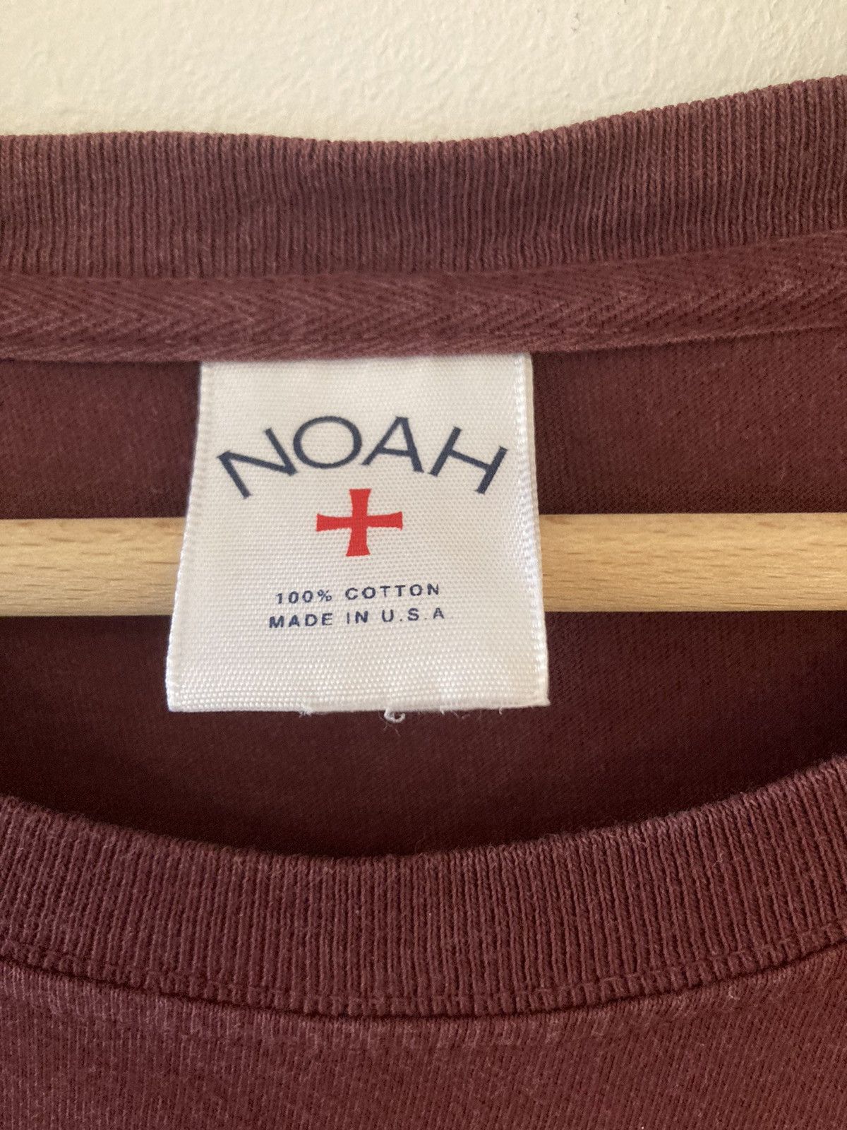 Noah Noah NYC burgundy T-shirt Large Size US L / EU 52-54 / 3 - 4 Thumbnail