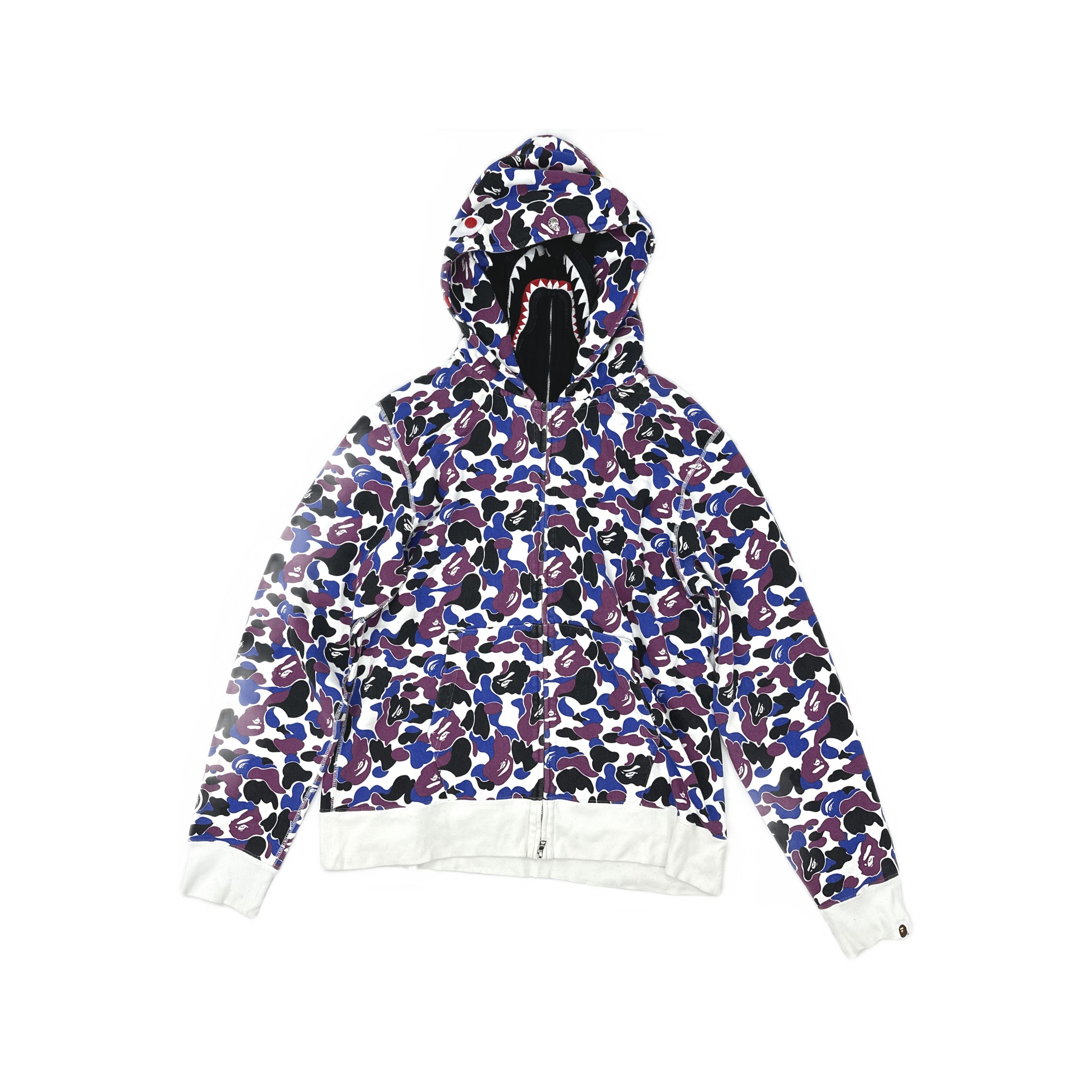 Bape A Bathing Ape HKG Camo Shark Hoodie XL Size US XL / EU 56 / 4 - 1 Thumbnail