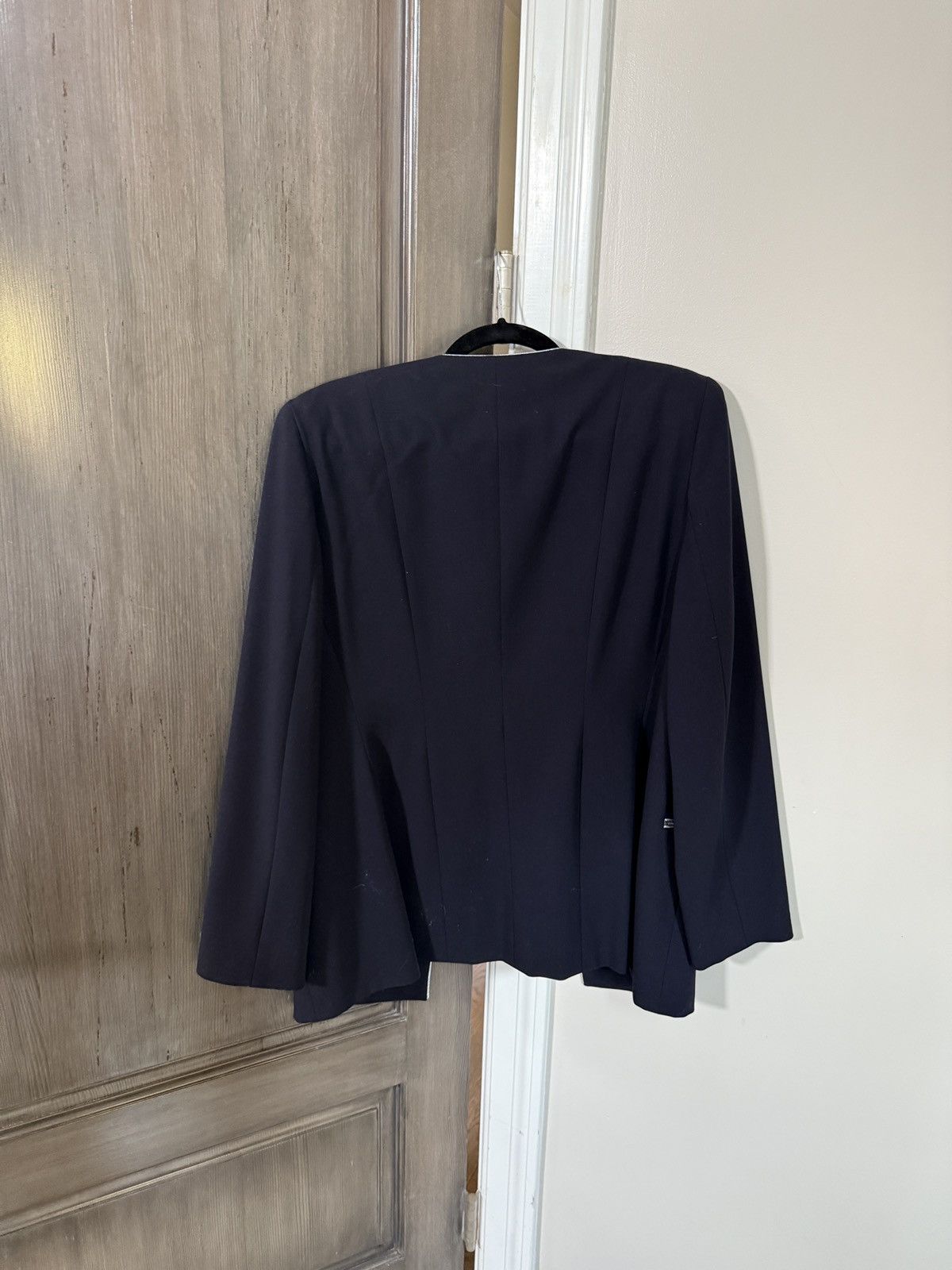 Escada × Vintage Escada Margaretha Ley Blazer Size M / US 6-8 / IT 42-44 - 2 Thumbnail